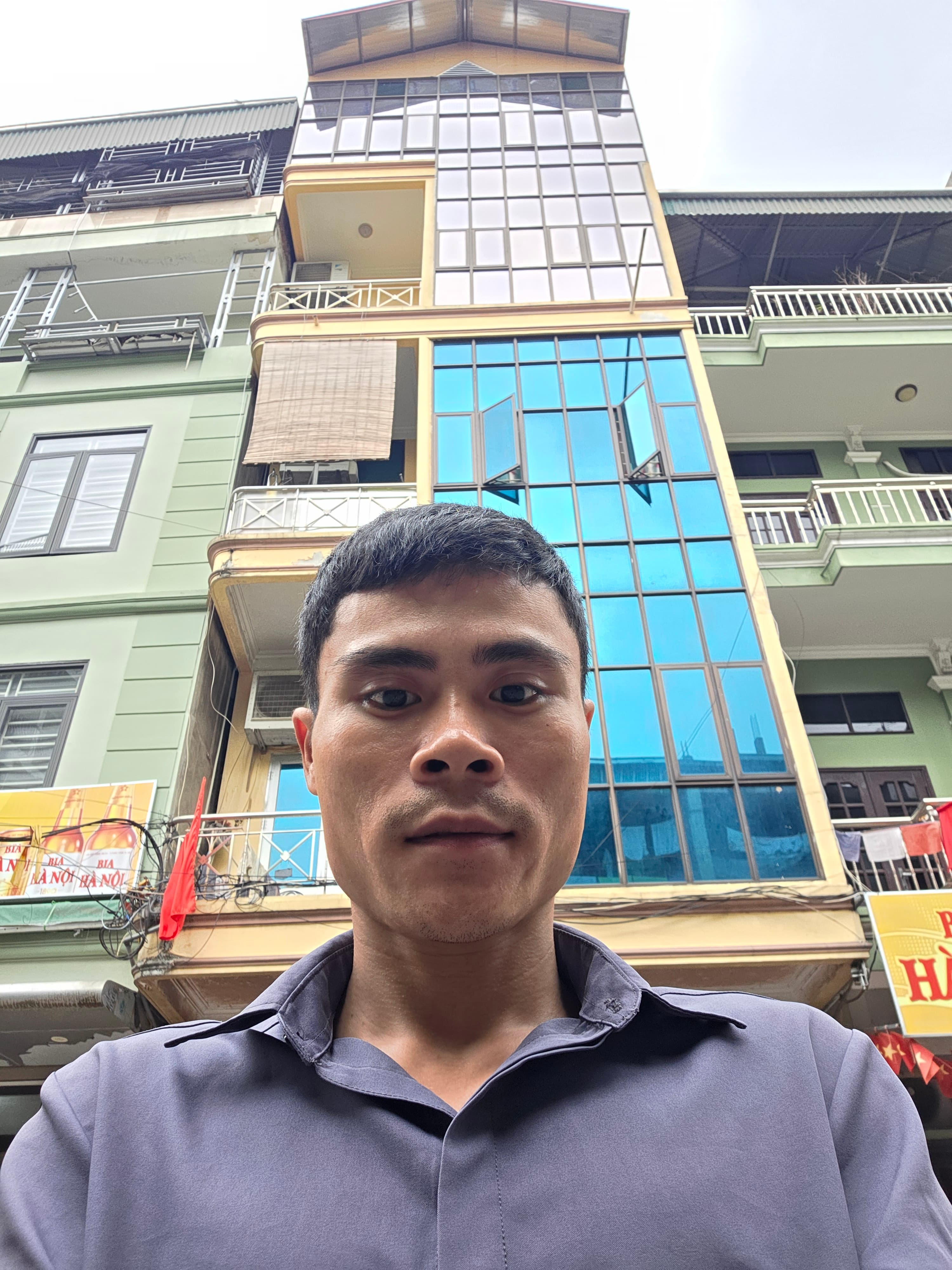 Nhà đất mặt phố, Tây Hồ, Hà Nội - 39m² giá 24 tỷ