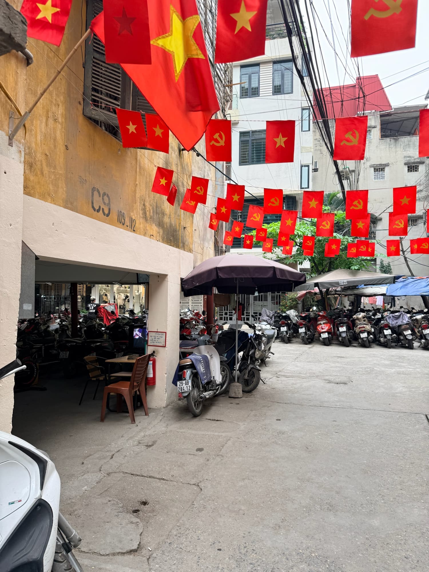 Căn hộ mặt phố, Đống Đa, Hà Nội - 42m² giá 4.2 tỷ