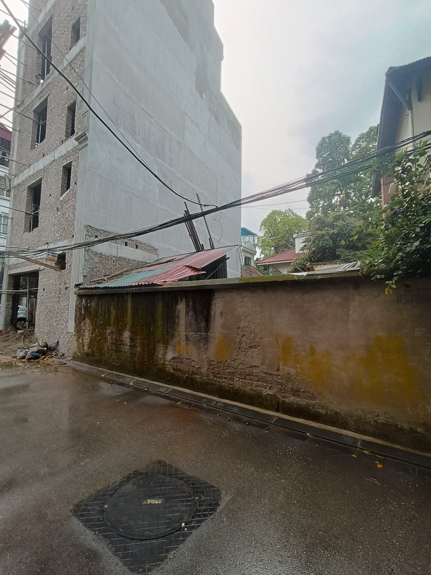 Nhà đất mặt phố, Long Biên, Hà Nội - 52m² giá 11.3 tỷ
