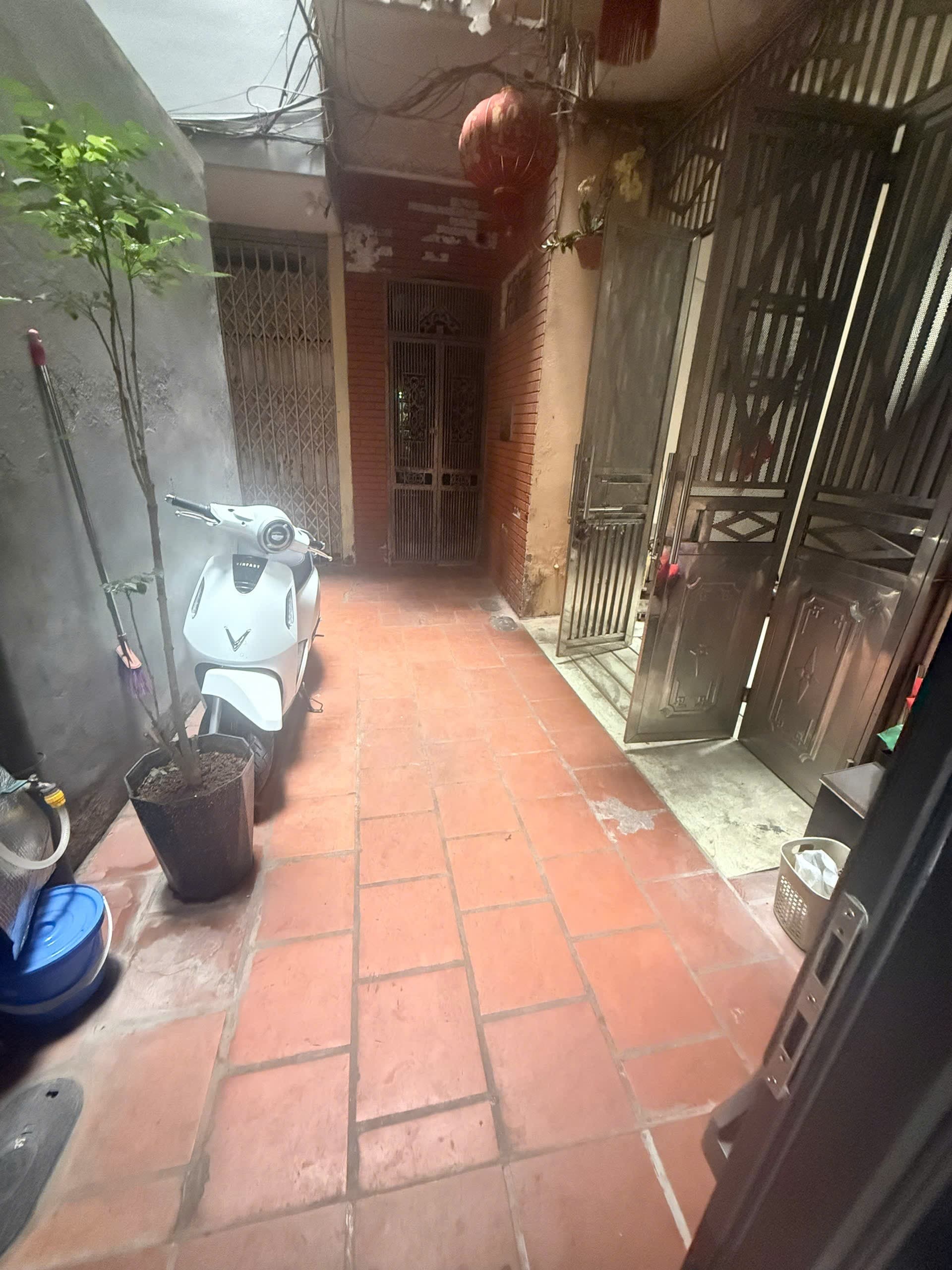 Nhà đất mặt phố, Hai Bà Trưng, Hà Nội - 10m² giá 4.5 tỷ