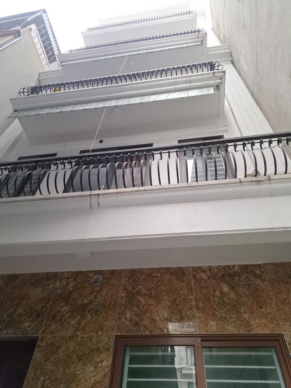 Nhà đất mặt phố, Bắc Từ Liêm, Hà Nội - 40m² giá 11 tỷ