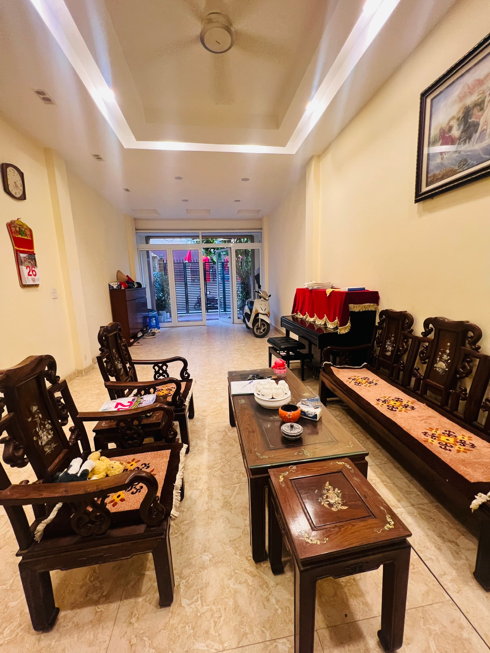 Nhà đất mặt phố, Cầu Giấy, Hà Nội - 110.2m² giá 33 tỷ