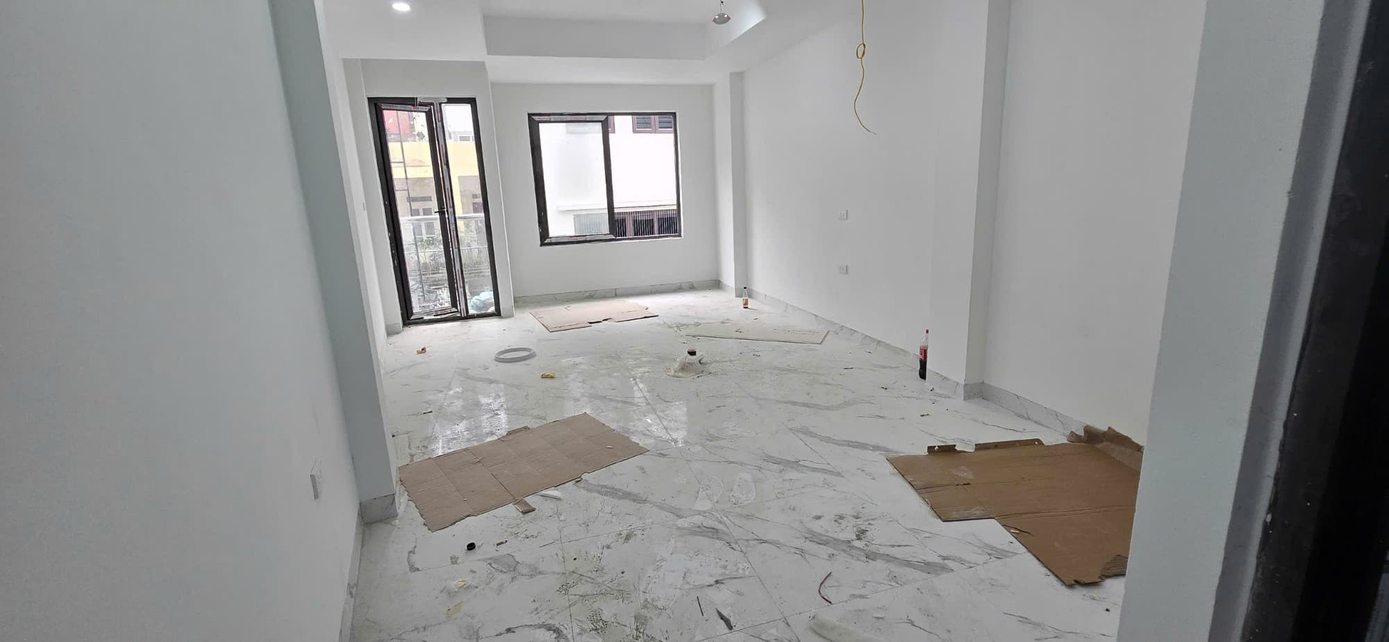Nhà đất mặt phố, Hoàng Mai, Hà Nội - 85m² giá 23.5 tỷ