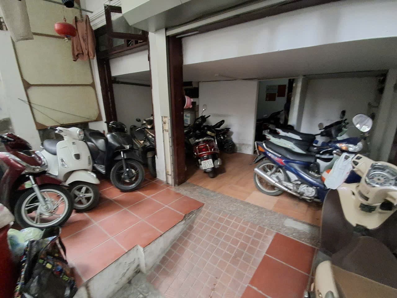 Nhà đất mặt phố, Đống Đa, Hà Nội - 72m² giá 27.9 tỷ