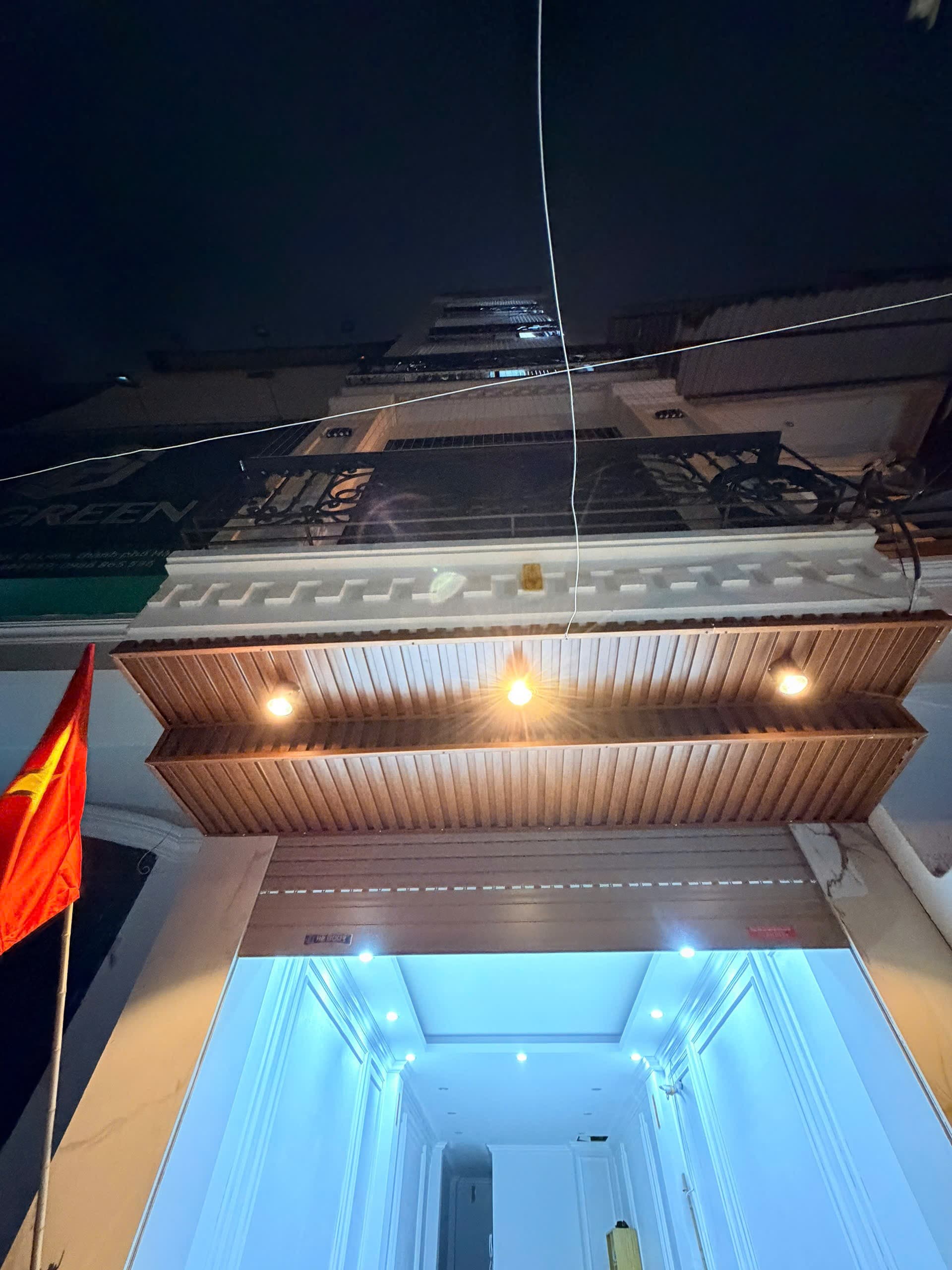 Nhà đất mặt phố, Bắc Từ Liêm, Hà Nội - 39m² giá 17.3 tỷ