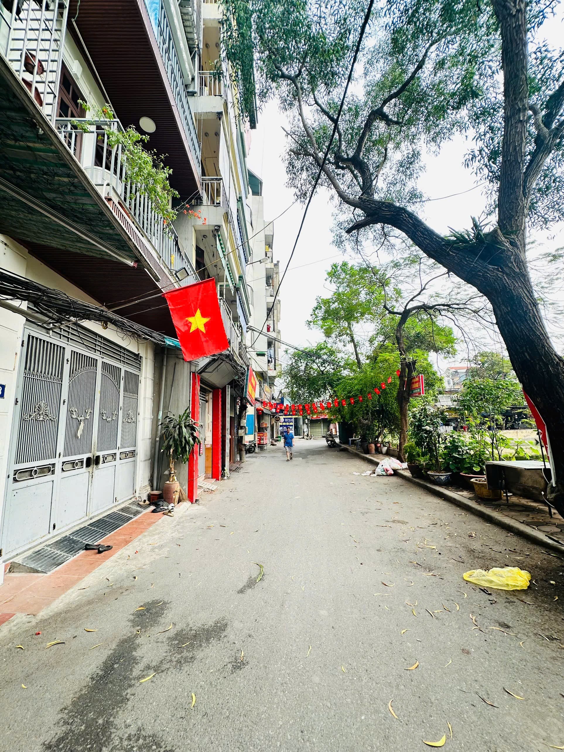 Nhà đất mặt phố, Nam Từ Liêm, Hà Nội - 52m² giá 28.5 tỷ