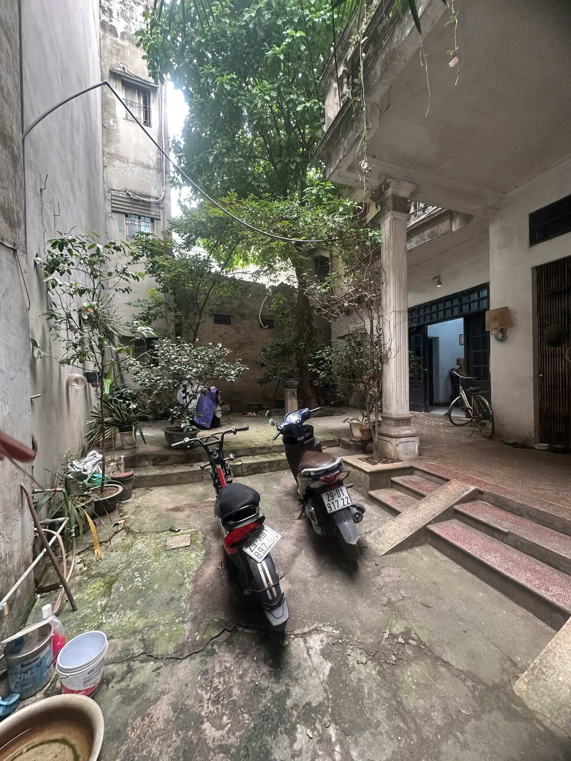 Nhà đất mặt phố, Hai Bà Trưng, Hà Nội - 82m² giá 13.1 tỷ