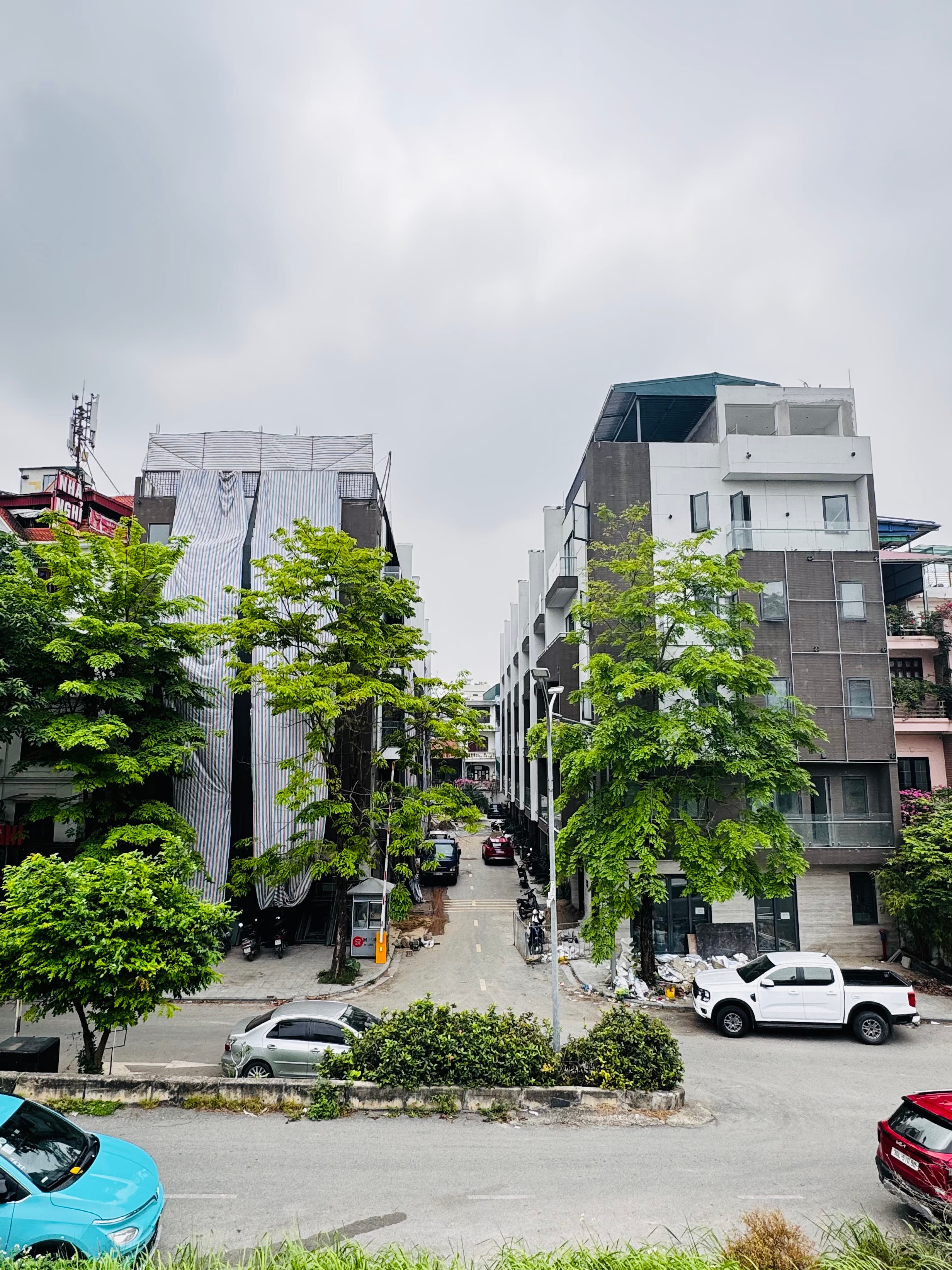 Nhà đất mặt phố, Long Biên, Hà Nội - 76m² giá 28 tỷ