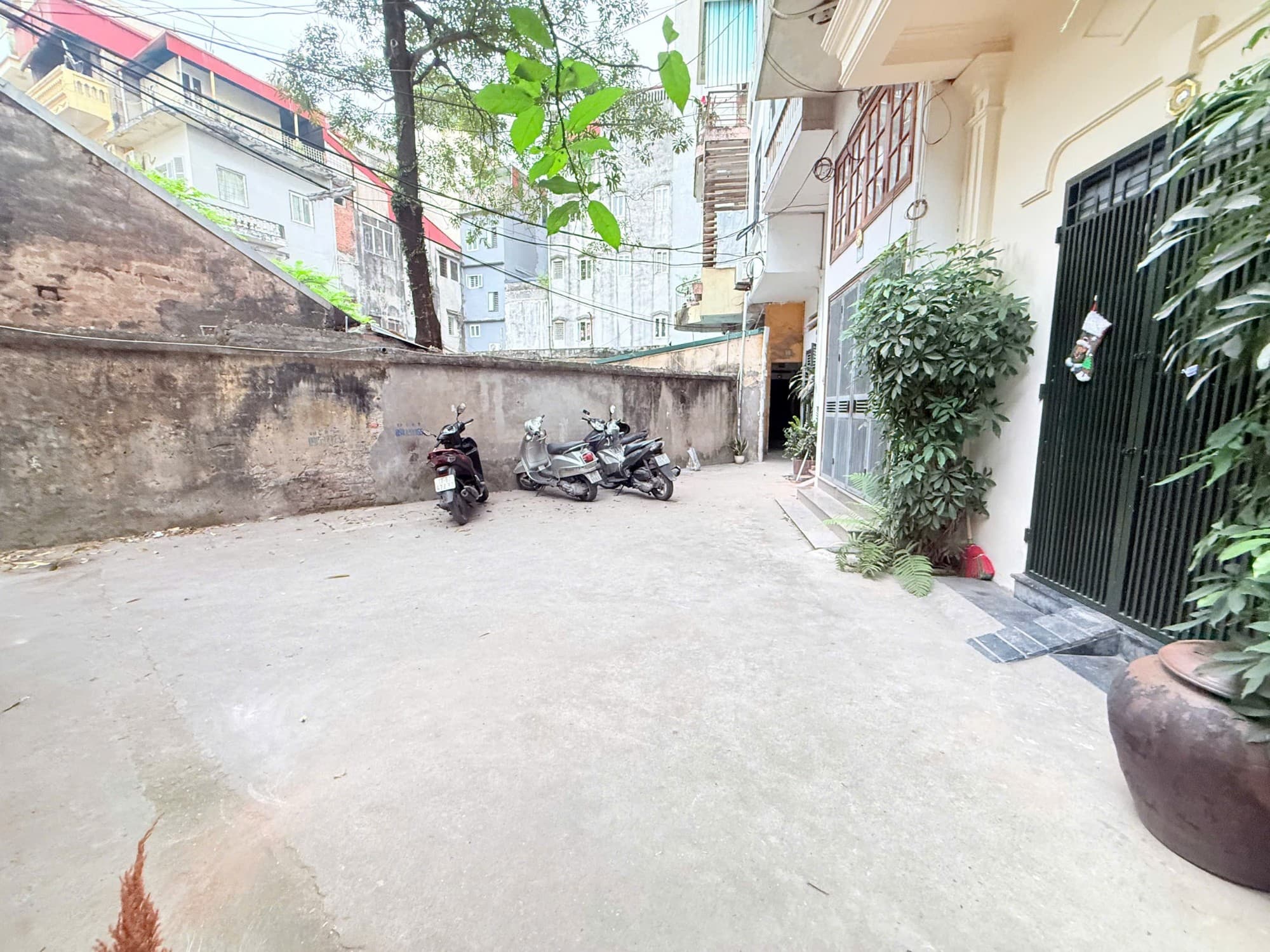 Nhà đất mặt phố, Ba Đình, Hà Nội - 16m² giá 5.9 tỷ