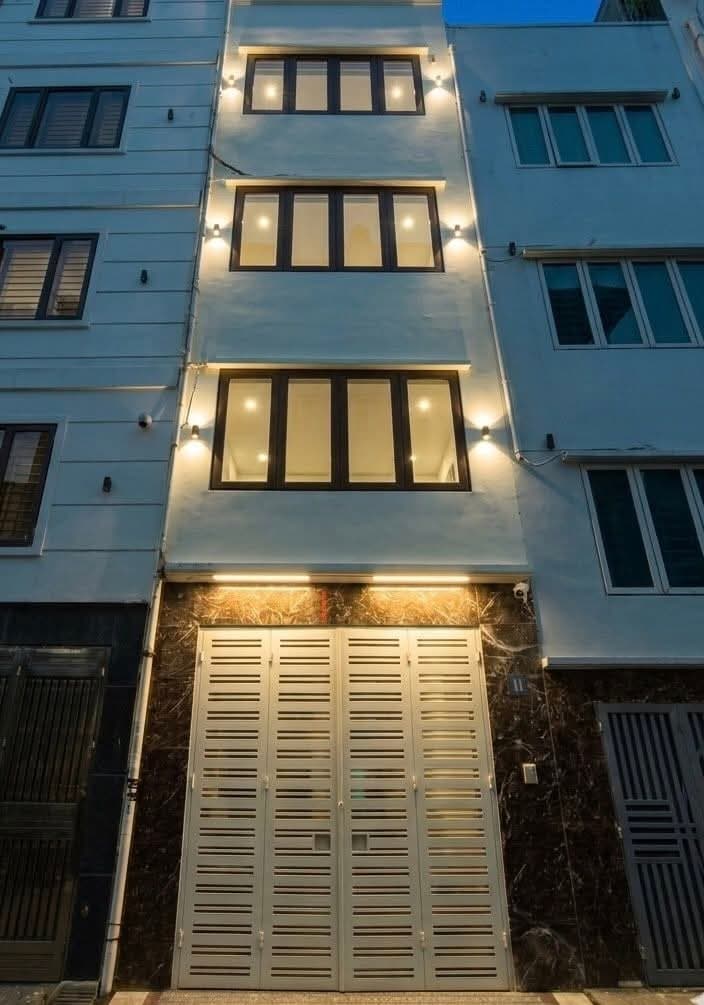 Nhà đất mặt phố, Đống Đa, Hà Nội - 36m² giá 11.2 tỷ