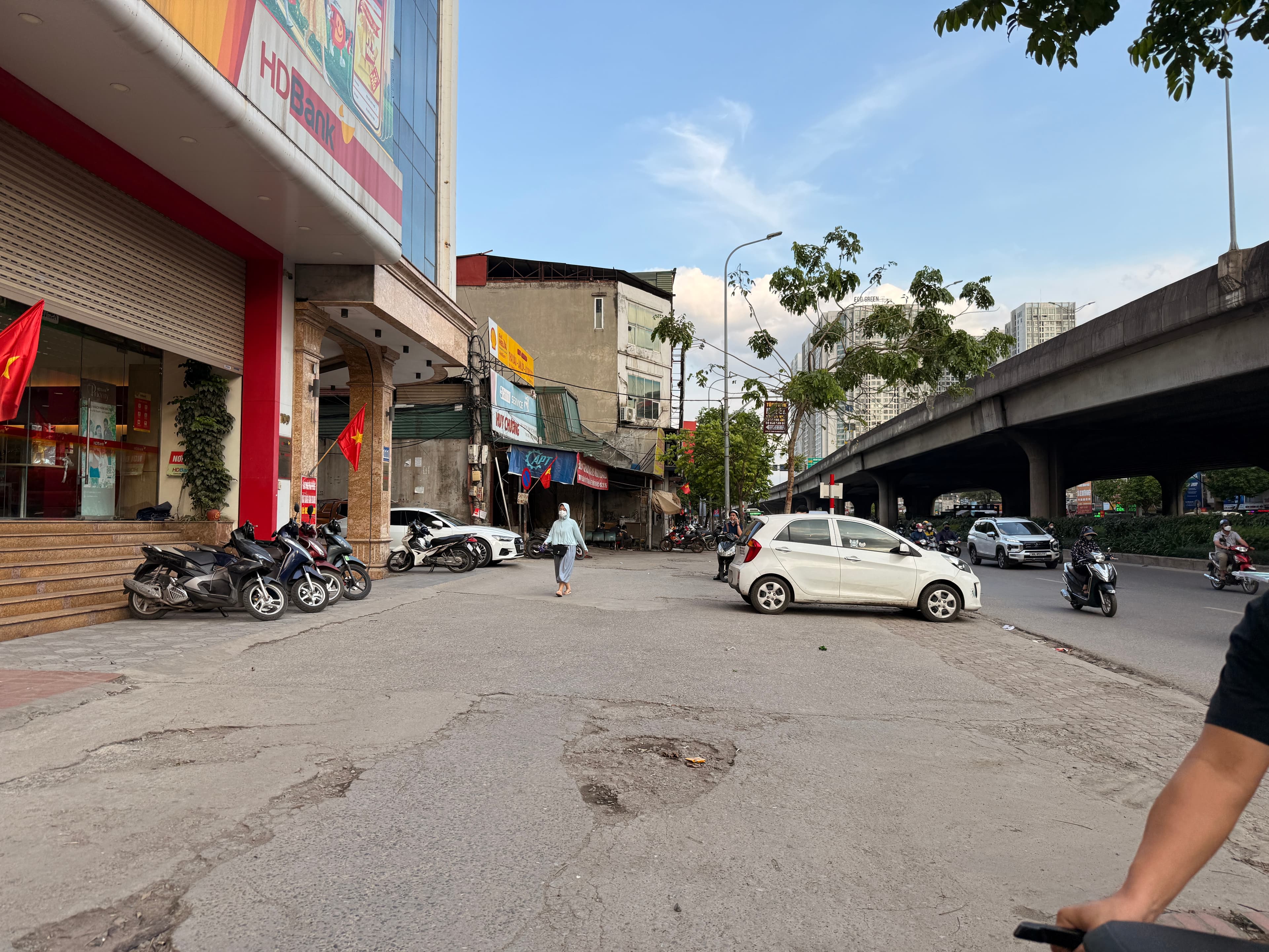 Nhà đất mặt phố, Thanh Xuân, Hà Nội - 96m² giá 69 tỷ