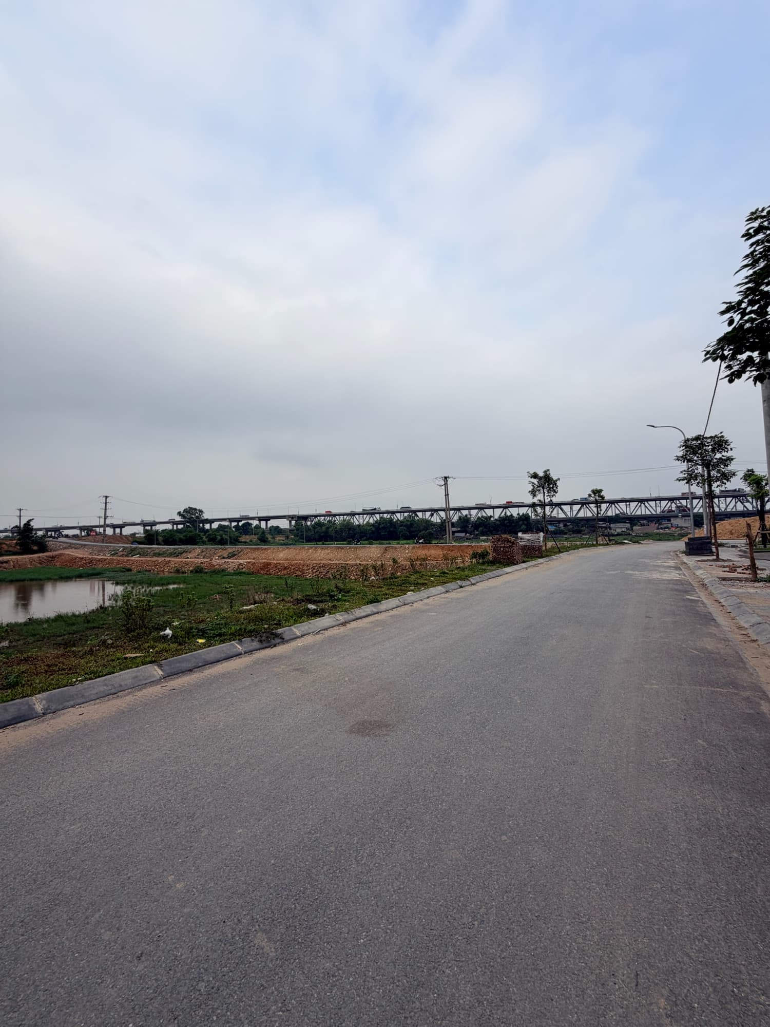Nhà đất mặt phố Đông Anh, Hà Nội - 122m² giá 1, .8 tỷ