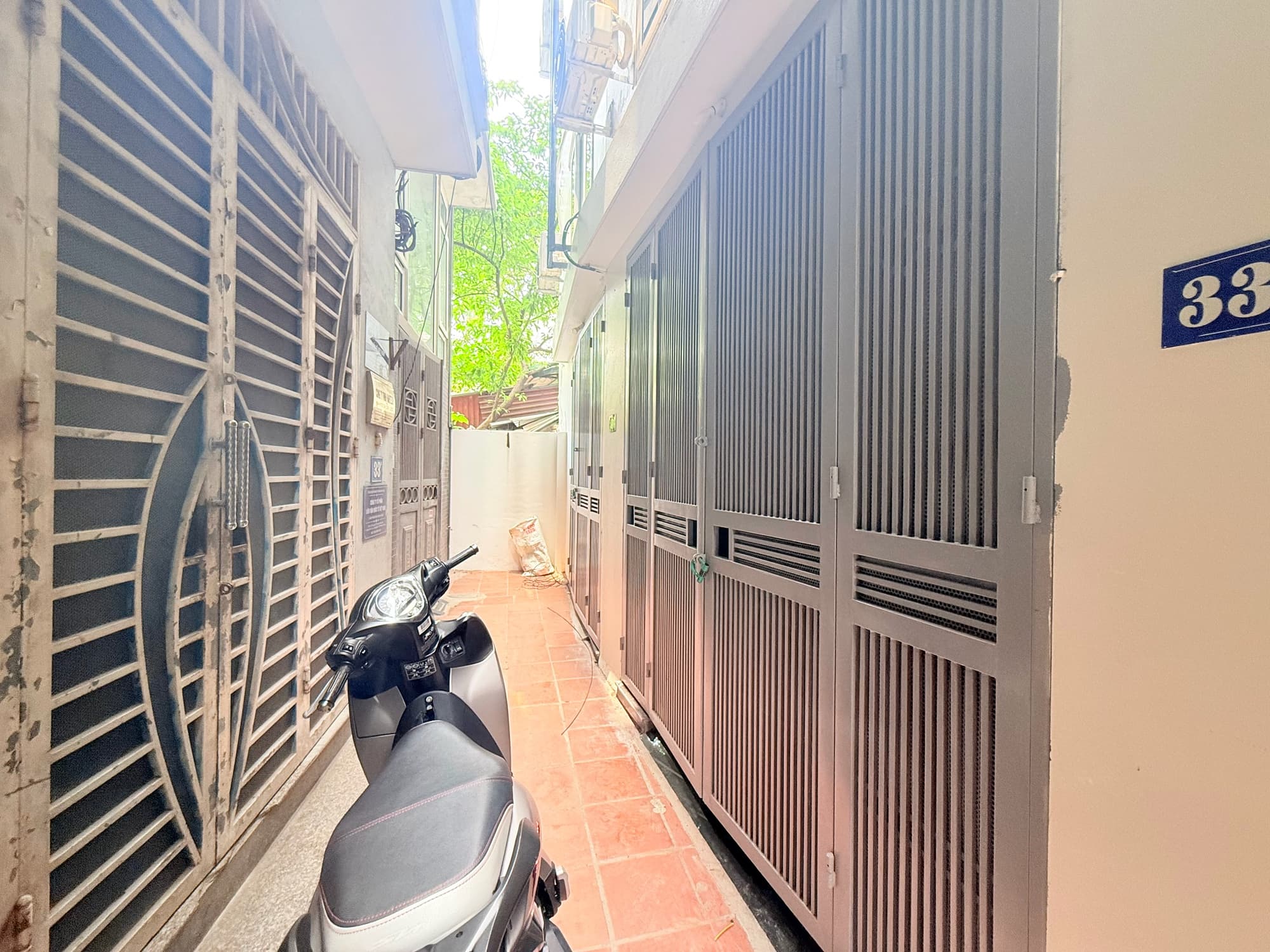 Nhà đất mặt phố, Hoàng Mai, Hà Nội - 67.4m² giá 12 tỷ