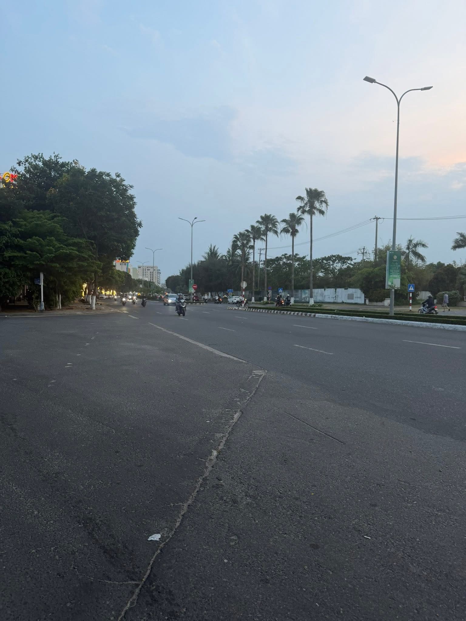 Nhà đất mặt phố, Hải Châu, Đà Nẵng - 257m² giá 32.5 tỷ