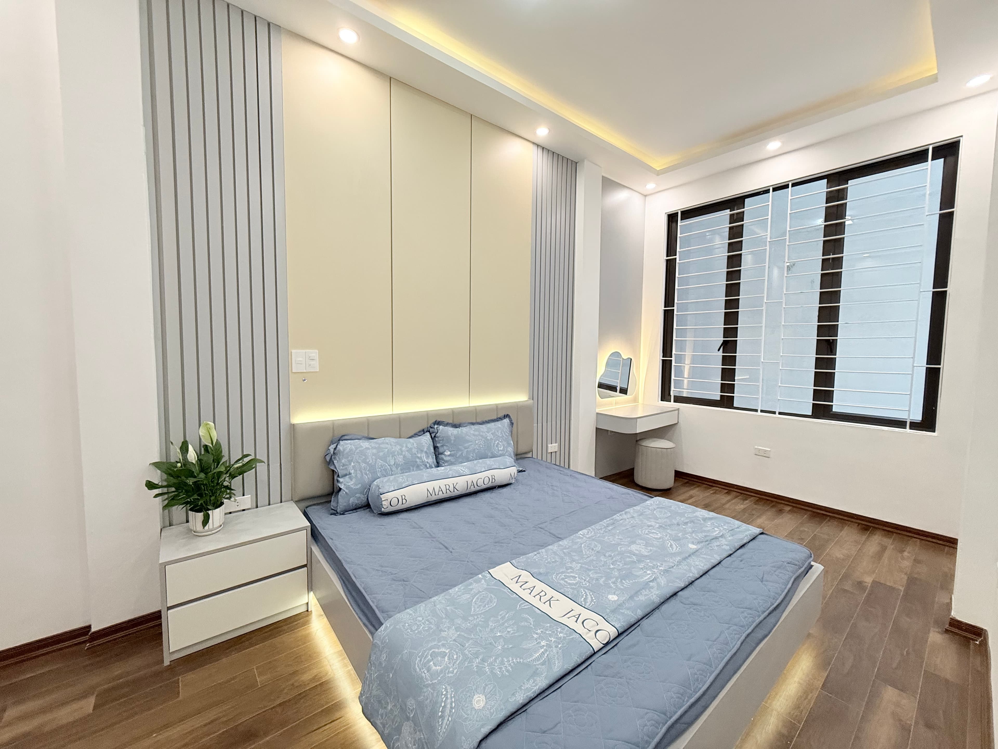 Nhà đất mặt phố, Hà Đông, Hà Nội - 25m² giá 7.9 tỷ