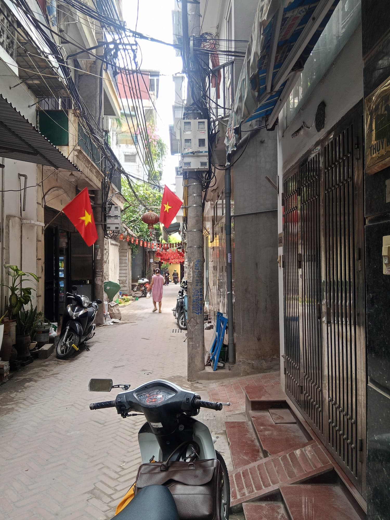 Nhà đất mặt phố, Tây Hồ, Hà Nội - 61m² giá 15.2 tỷ