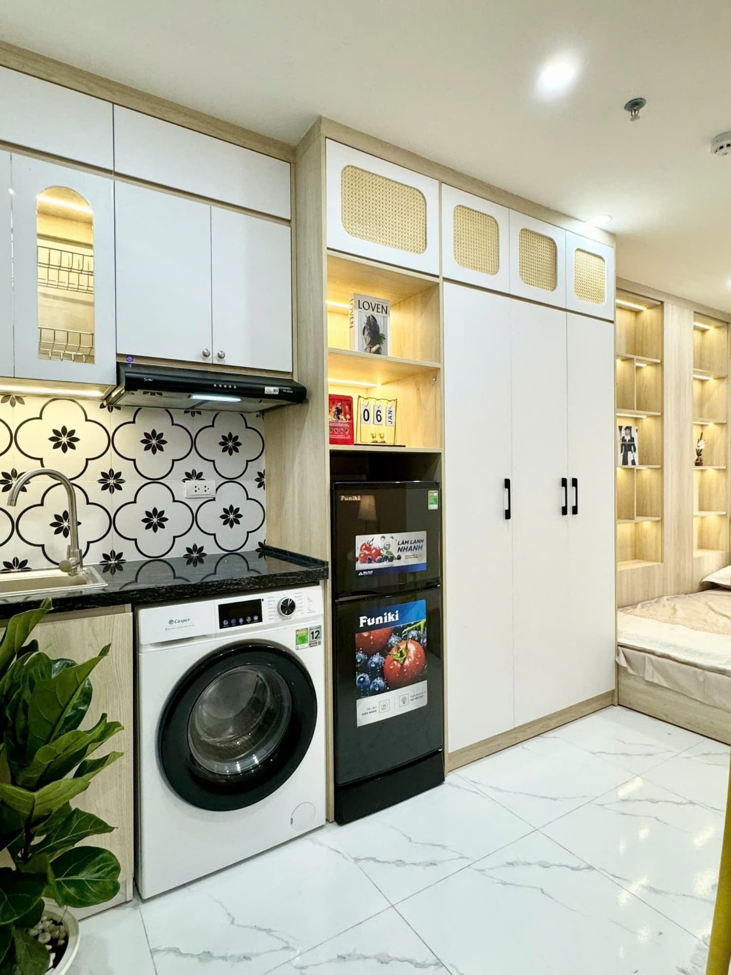 Nhà đất mặt phố, Cầu Giấy, Hà Nội - 66.5m² giá 20.299 tỷ