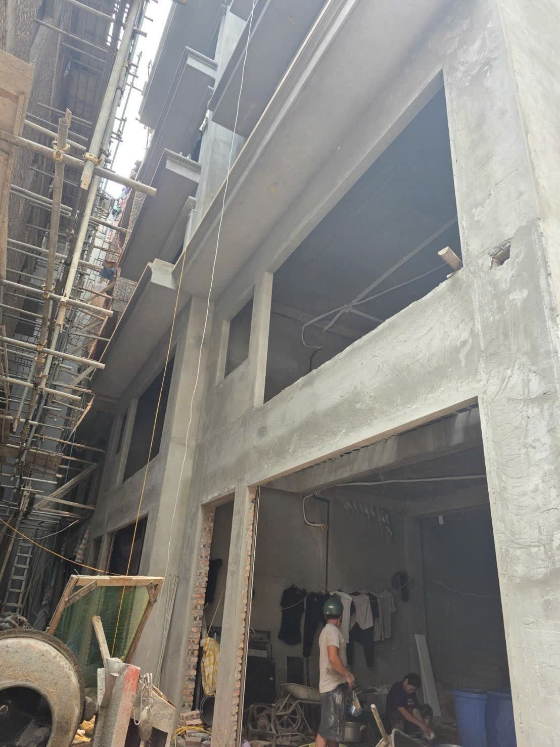 Nhà đất mặt phố, Long Biên, Hà Nội - 51m² giá 14.35 tỷ