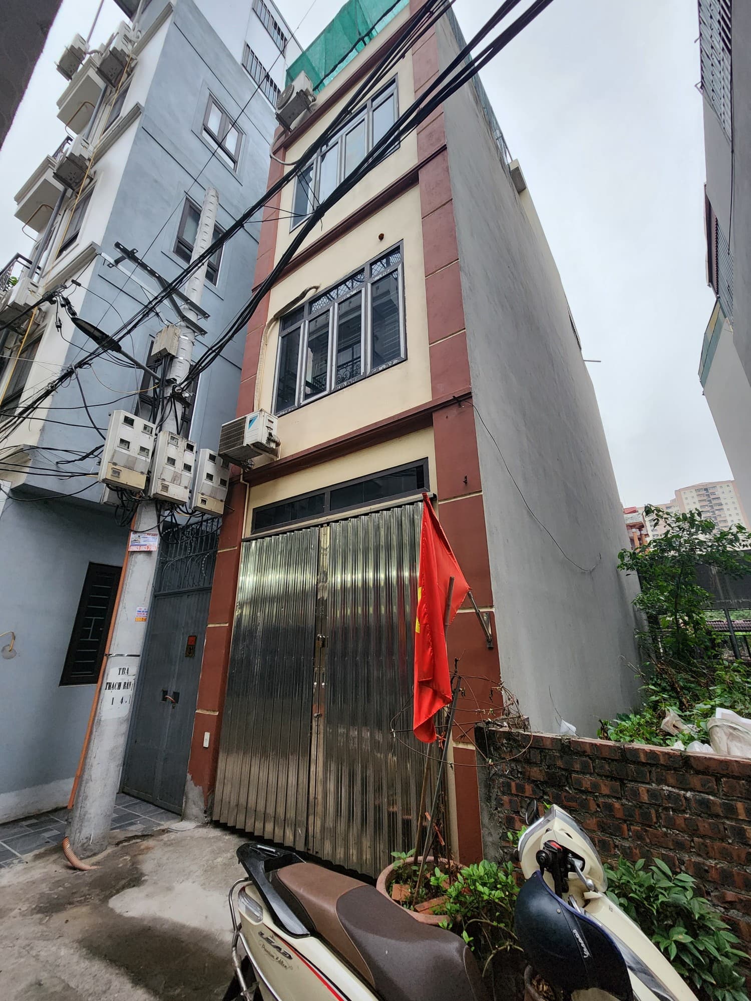 Nhà đất mặt phố, Long Biên, Hà Nội - 40m² giá 7.8 tỷ