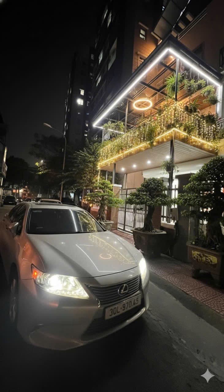Nhà đất mặt phố, Nam Từ Liêm, Hà Nội - 127m² giá 37 tỷ
