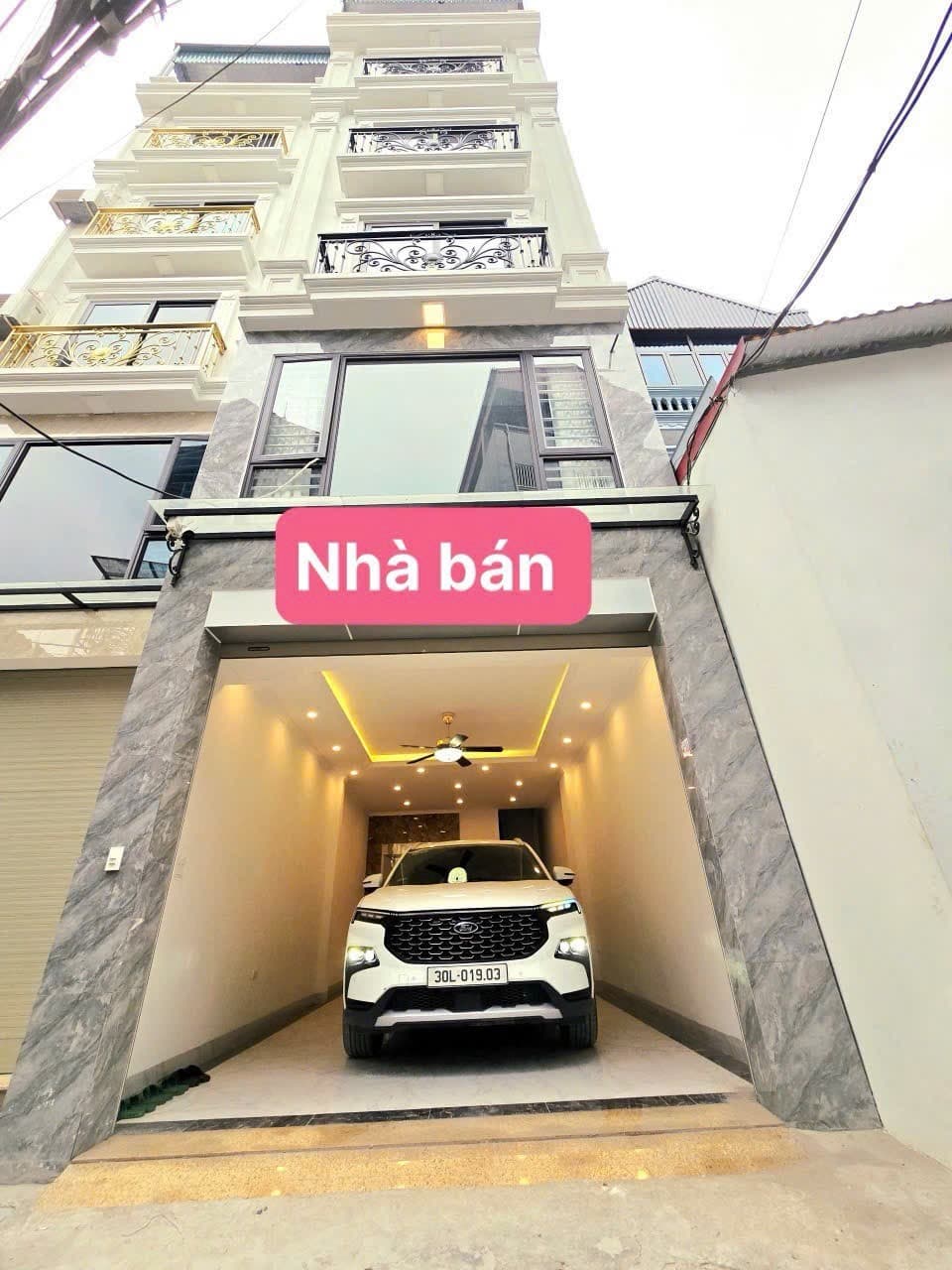 Nhà đất mặt phố, Long Biên, Hà Nội - 45m² giá 11.95 tỷ