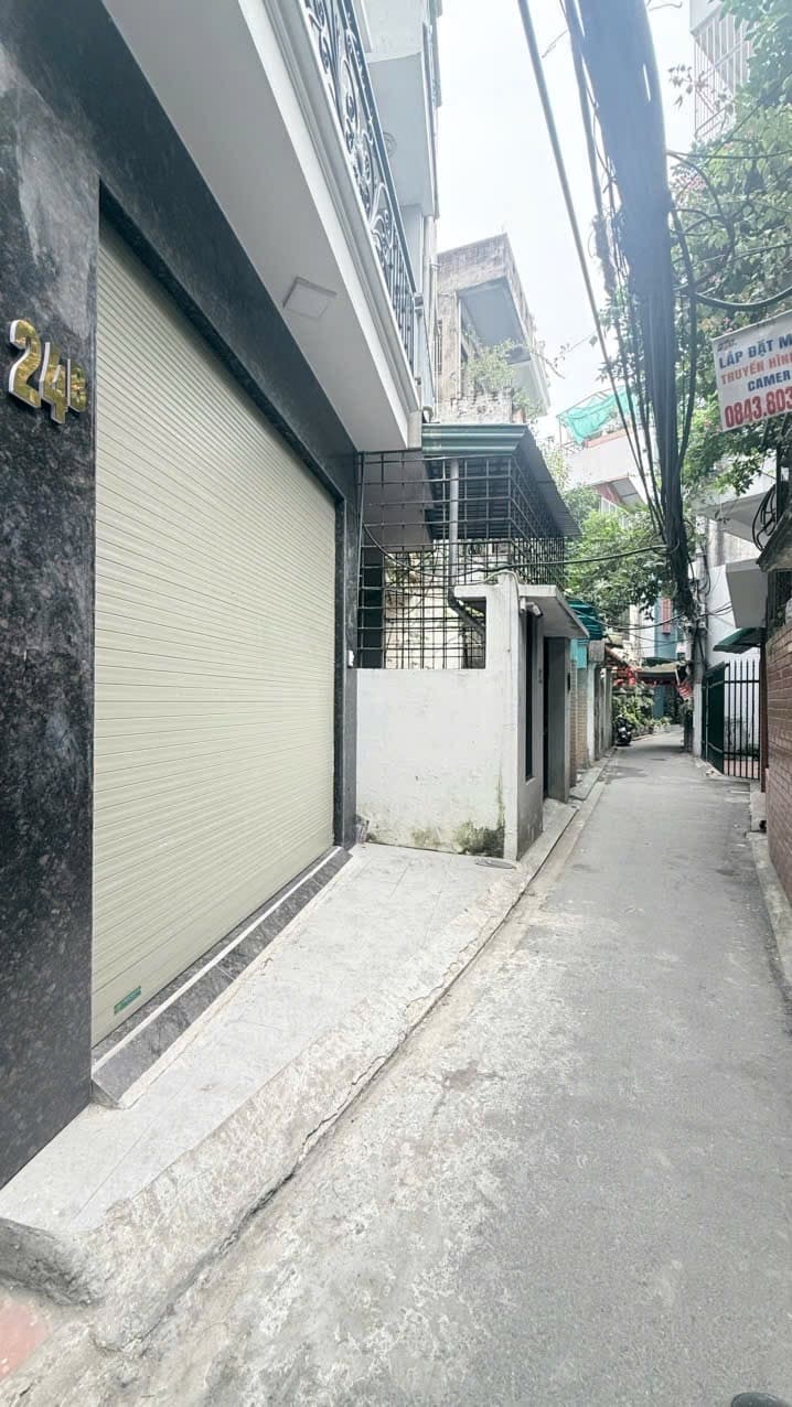 Nhà đất mặt phố, Long Biên, Hà Nội - 57m² giá 14.6 tỷ