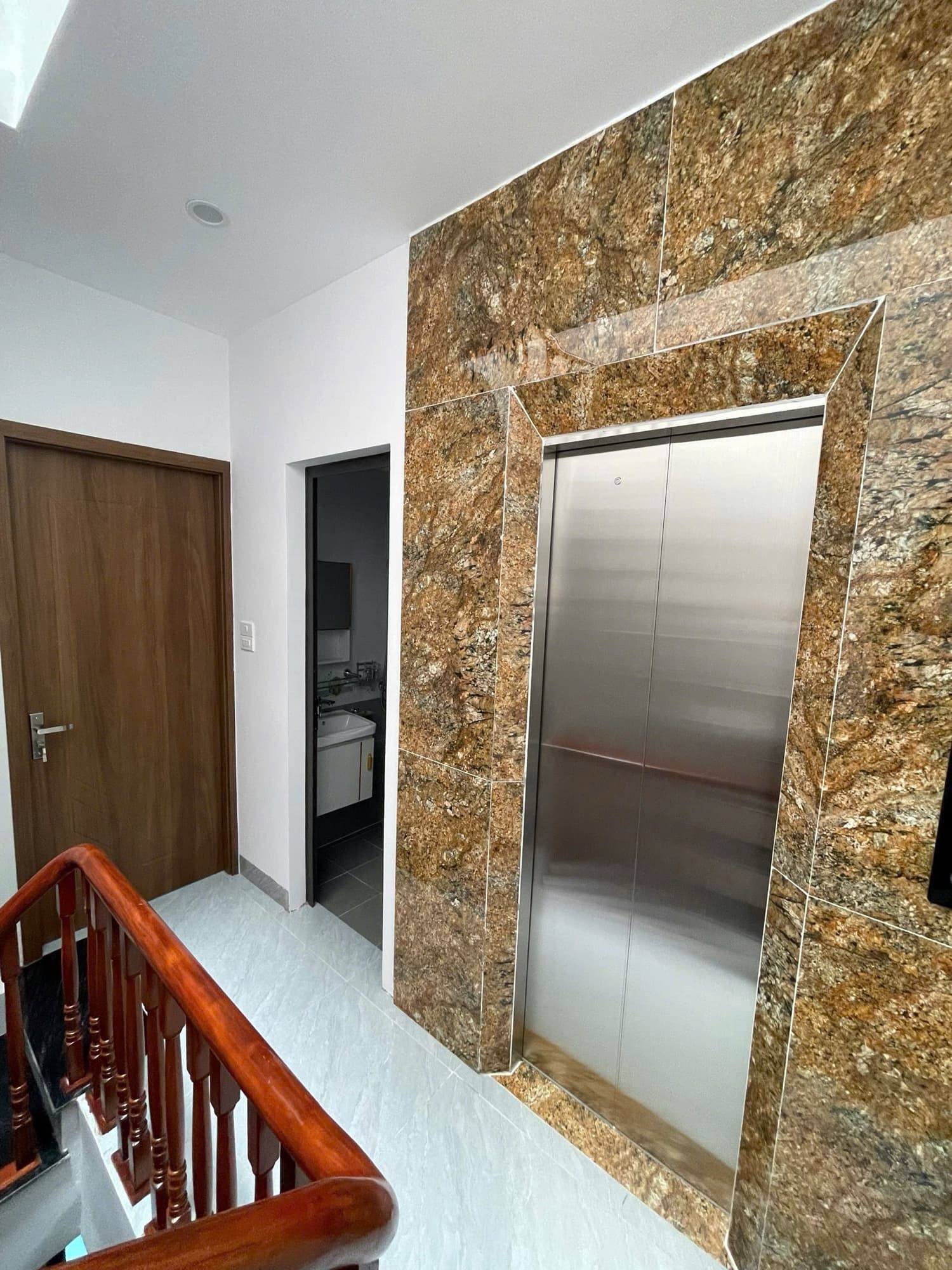 Nhà đất mặt phố, Hà Đông, Hà Nội - 31m² giá 10.25 tỷ