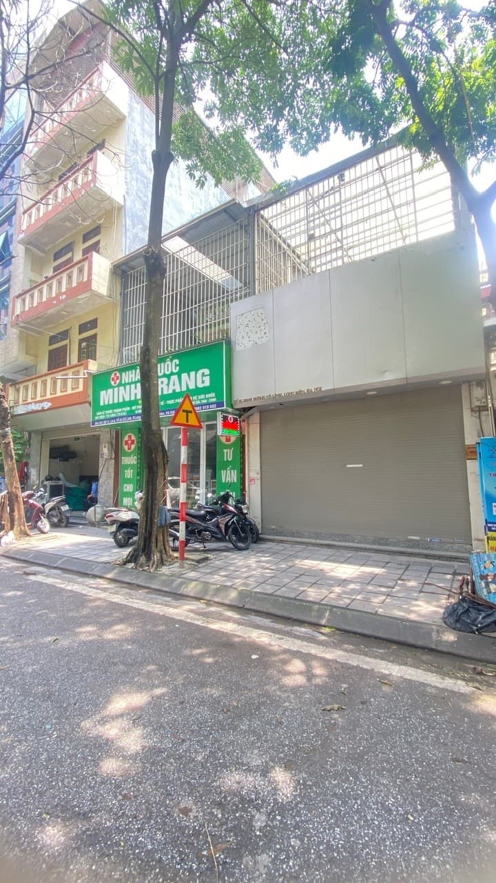 Nhà đất mặt phố, Long Biên, Hà Nội - 88m² giá 30.8 tỷ