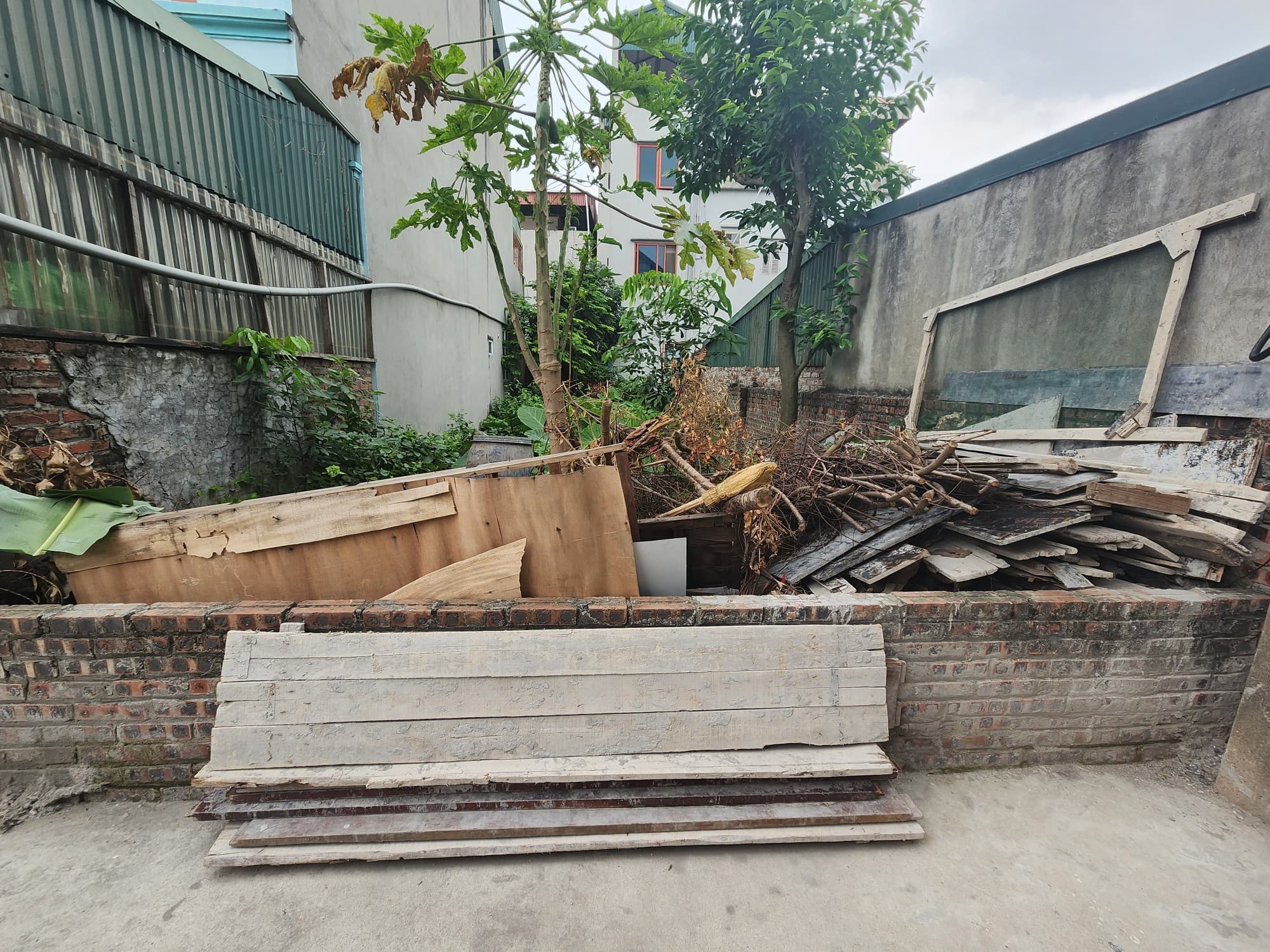 Nhà đất mặt phố, Gia Lâm, Hà Nội - 95m² giá 7.9 tỷ