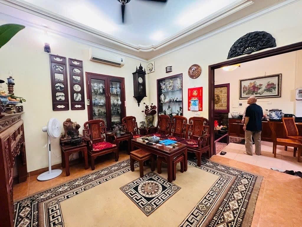 Nhà đất mặt phố, Cầu Giấy, Hà Nội - 54m² giá 13.9 tỷ