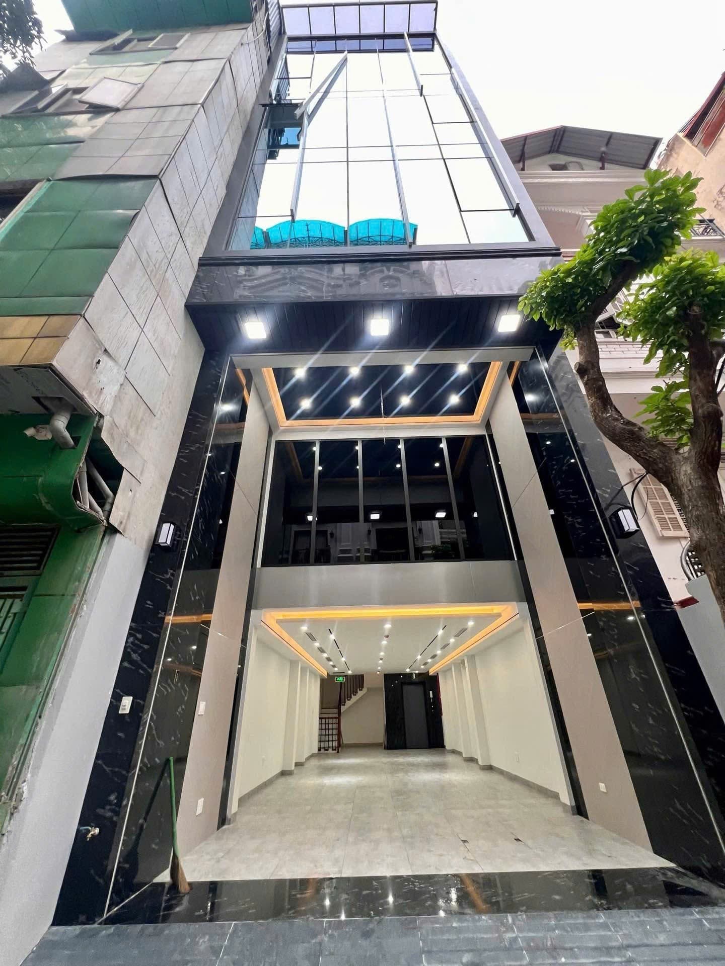 Nhà đất mặt phố, Hoàng Mai, Hà Nội - 85m² giá 39.5 tỷ