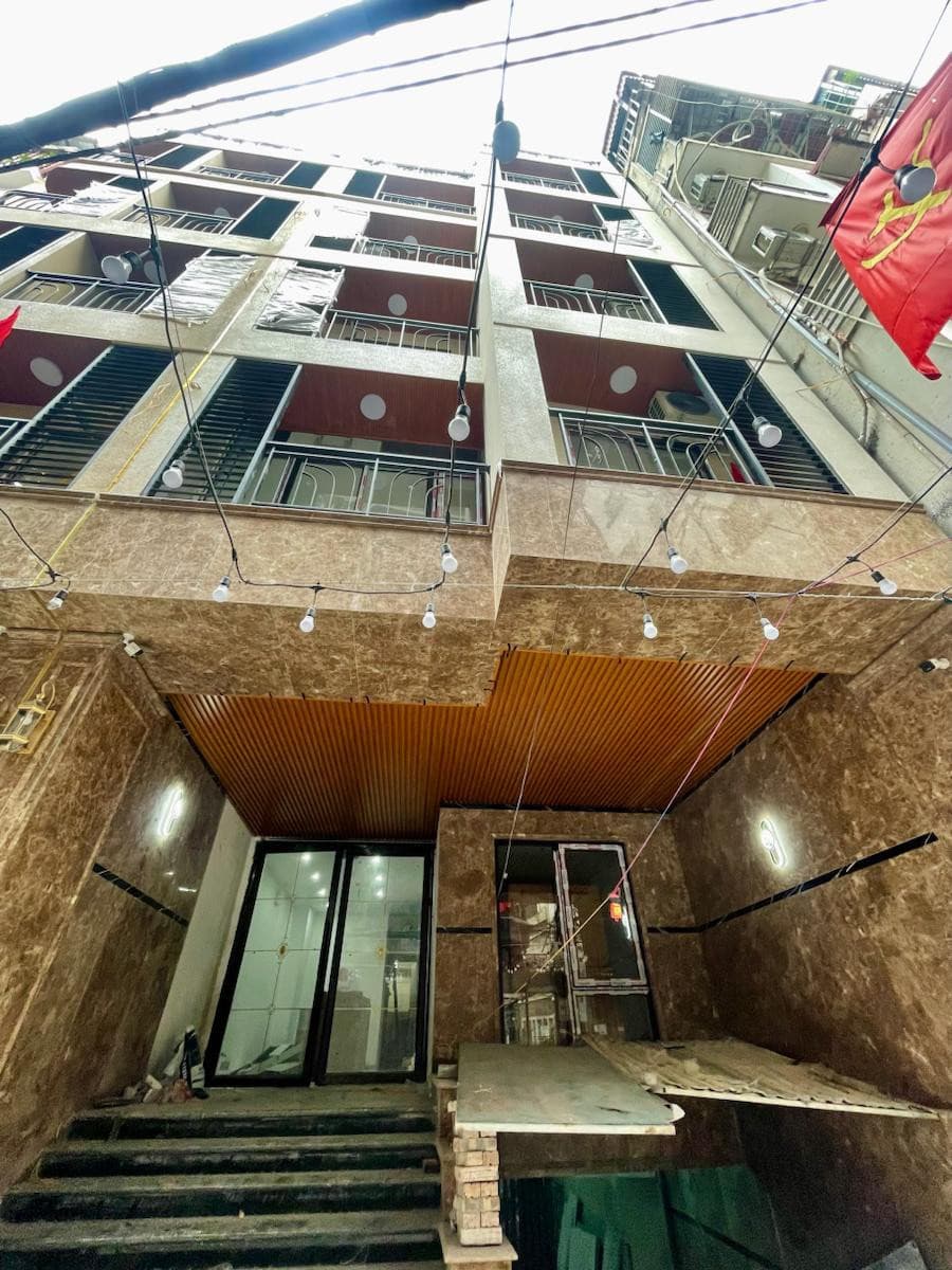 Nhà đất mặt phố, Cầu Giấy, Hà Nội - 157m² giá 62.7 tỷ