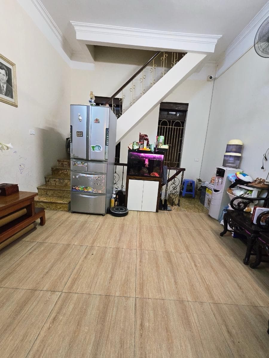 Nhà đất mặt phố, Hai Bà Trưng, Hà Nội - 37m² giá 12.8 tỷ
