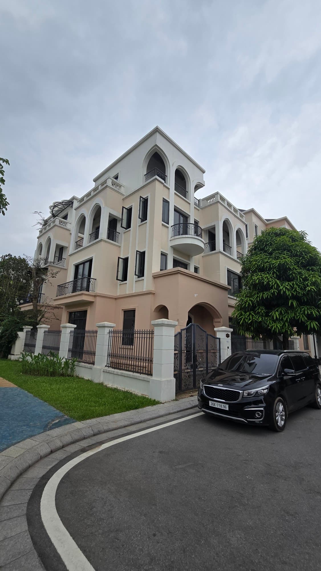 Nhà đất mặt phố Văn Giang, Hưng Yên - 21, m² giá 33 tỷ