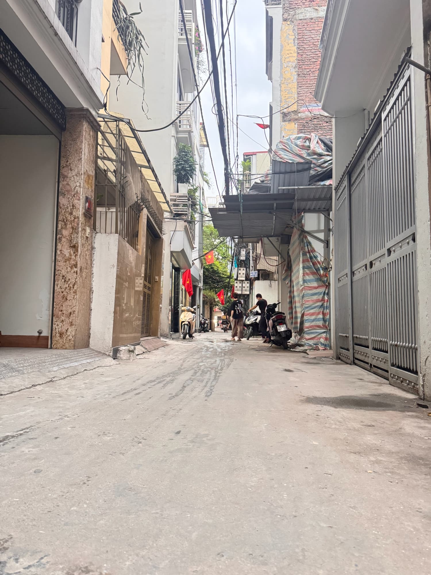 Nhà đất mặt phố, Long Biên, Hà Nội - 72m² giá 18 tỷ