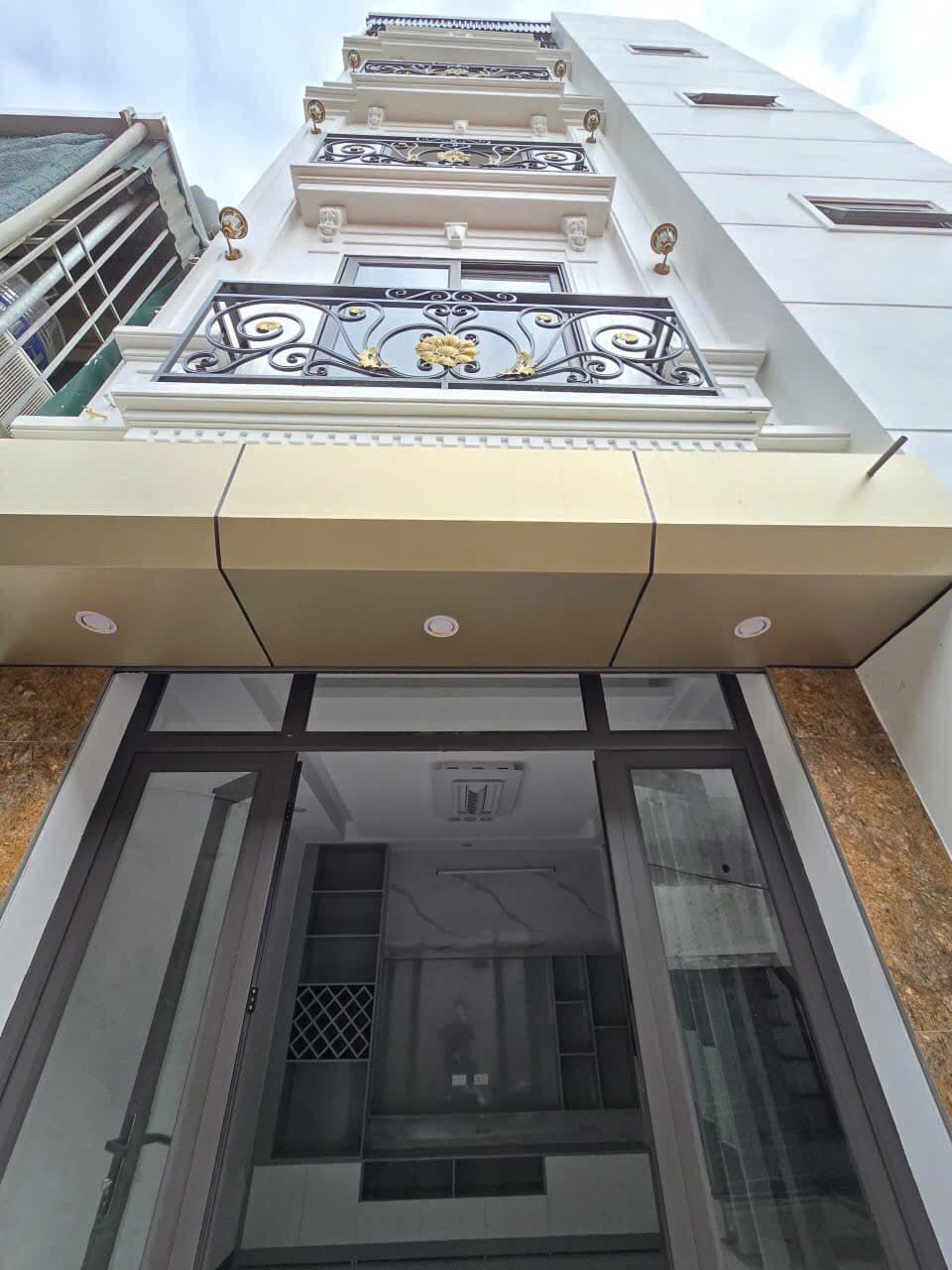 Nhà đất mặt phố, Hoàng Mai, Hà Nội - 35m² giá 6.8 tỷ