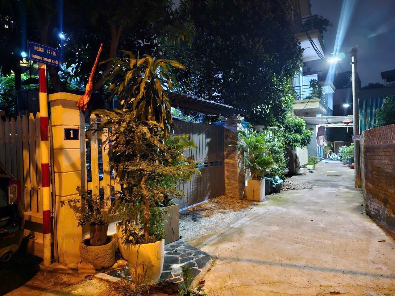 Nhà đất mặt phố, Long Biên, Hà Nội - 60m² giá 6.6 tỷ