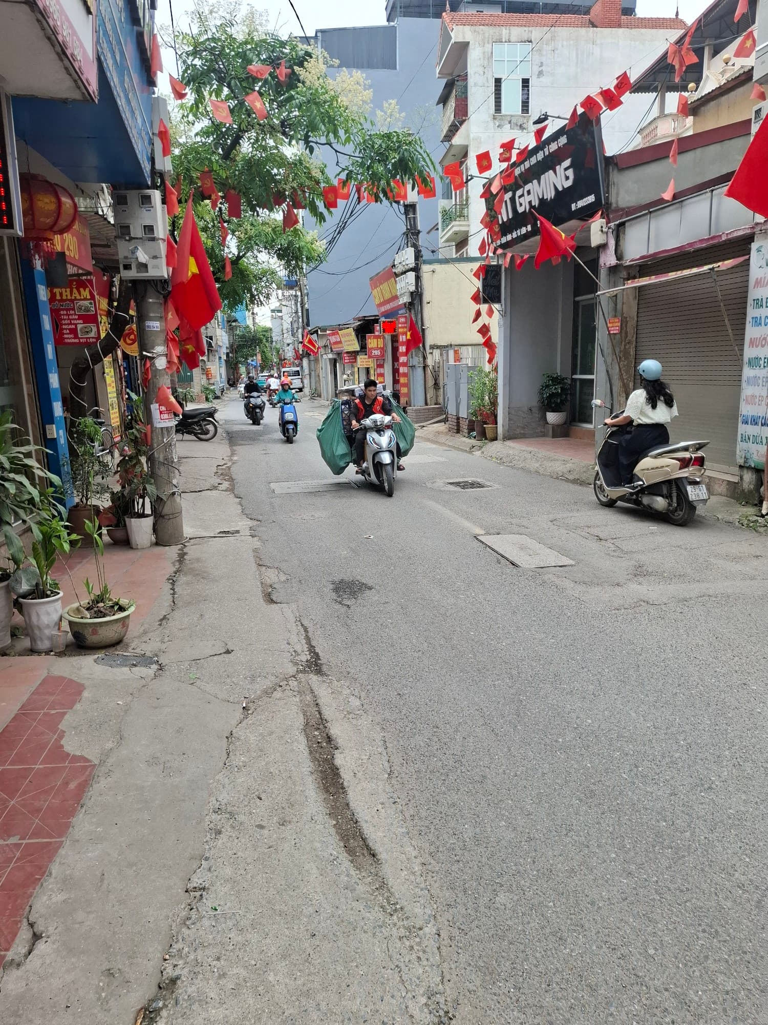Nhà đất mặt phố, Bắc Từ Liêm, Hà Nội - 35m² giá 12.5 tỷ