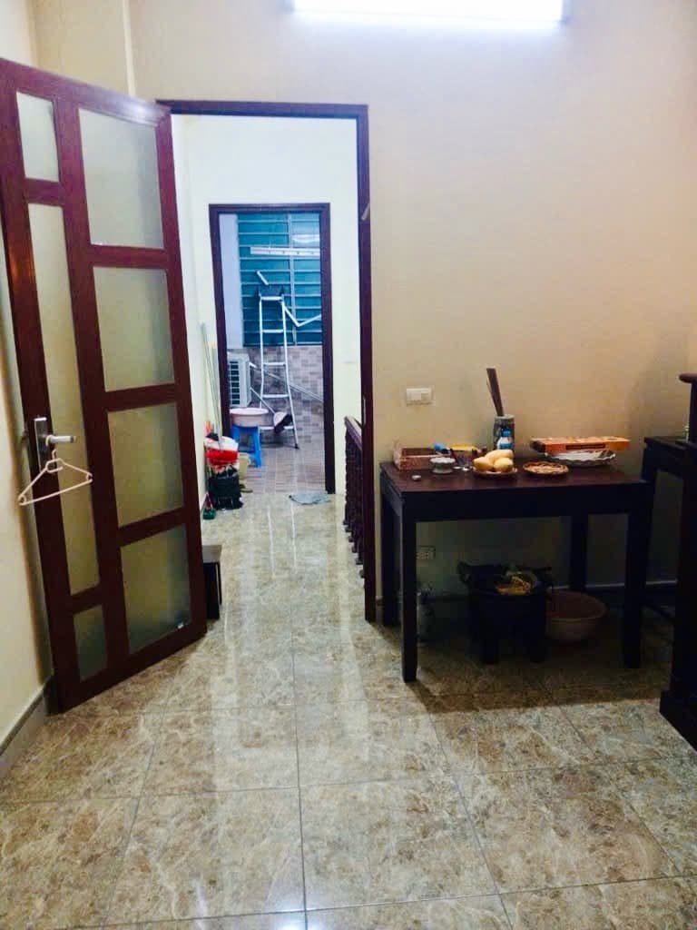 Nhà đất mặt phố, Cầu Giấy, Hà Nội - 43.2m² giá 13.1 tỷ