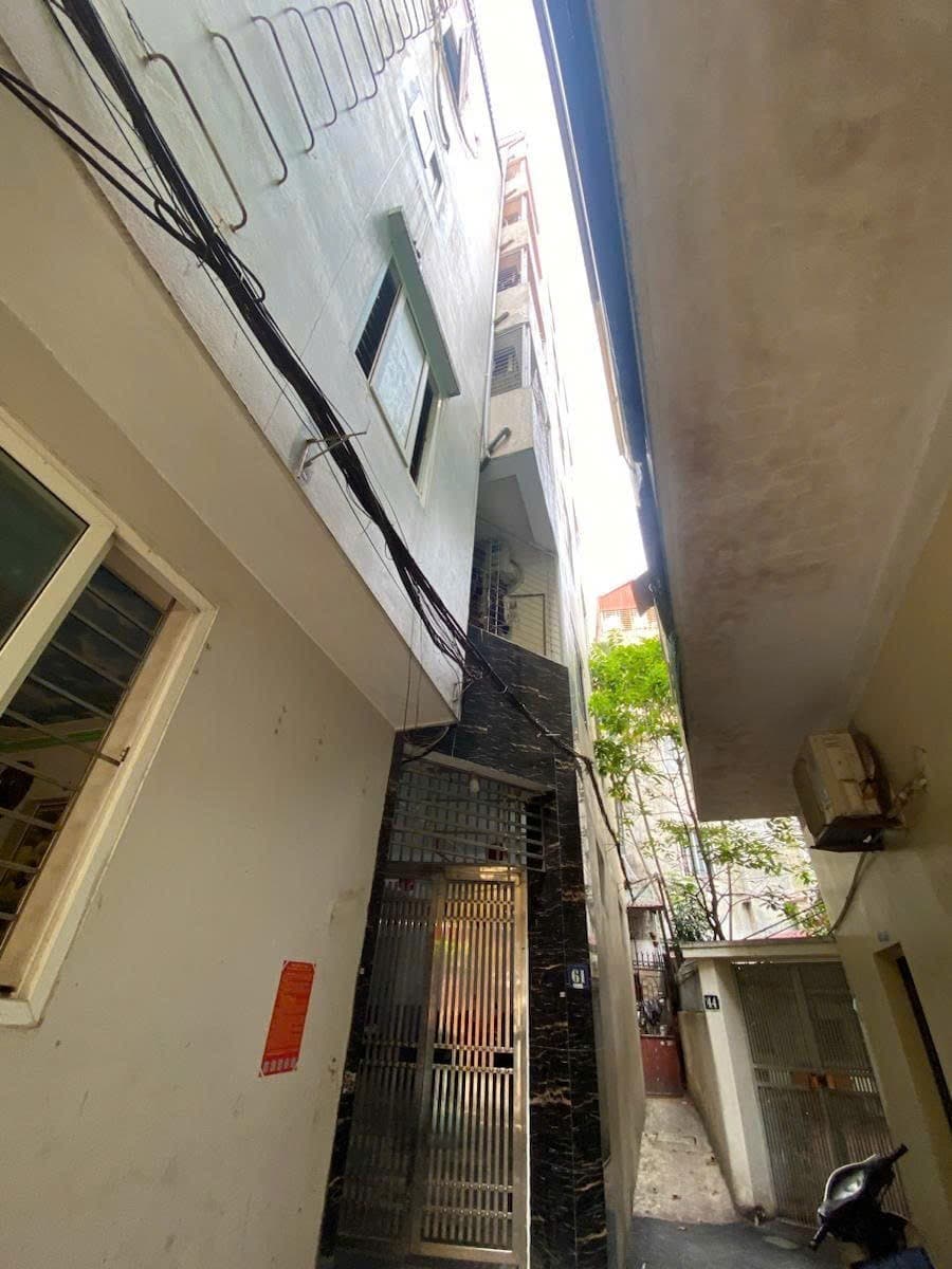 Nhà đất mặt phố, Cầu Giấy, Hà Nội - 120m² giá 29.6 tỷ