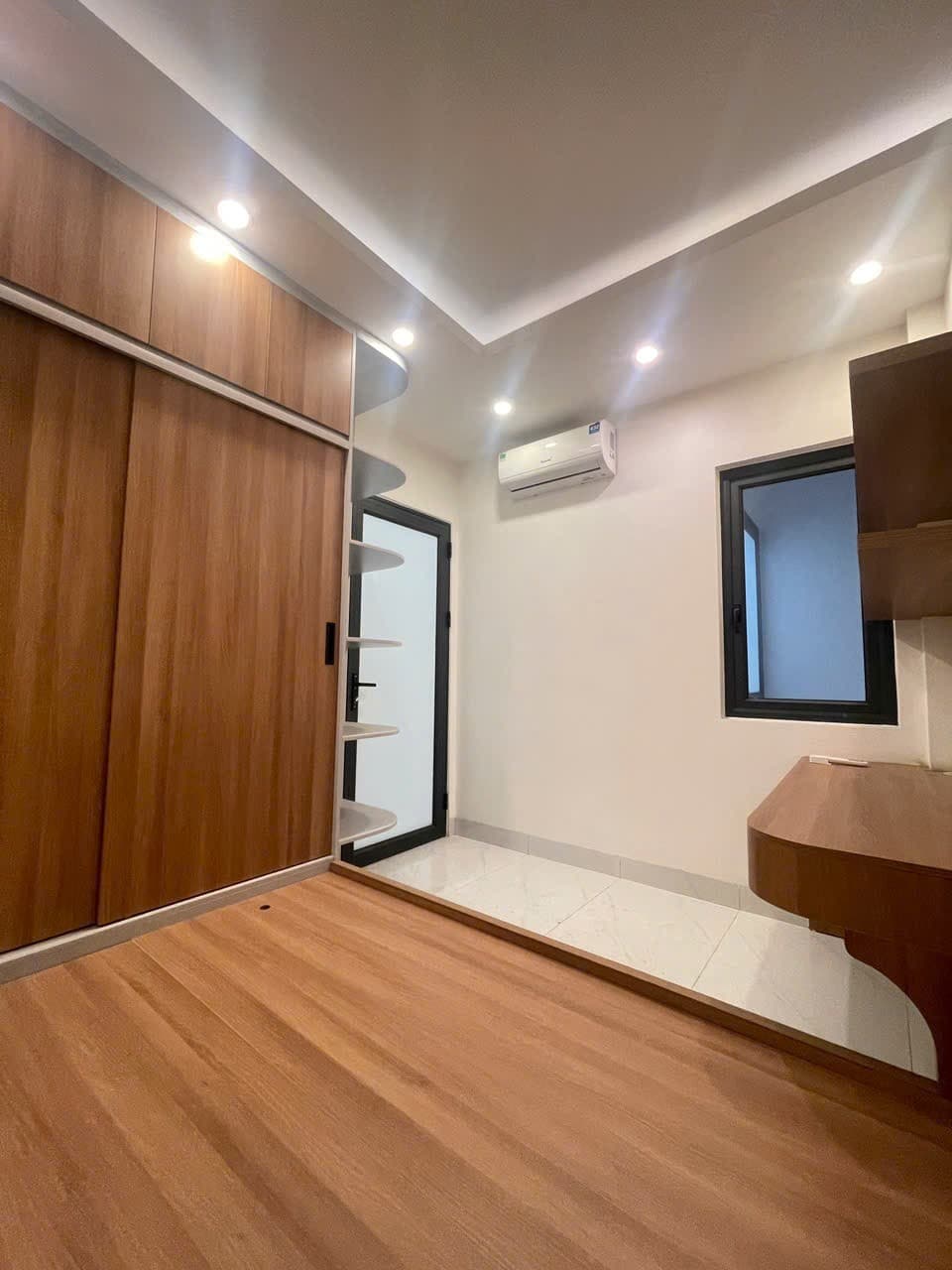 Nhà đất mặt phố, Hà Đông, Hà Nội - 50m² giá 18.6 tỷ