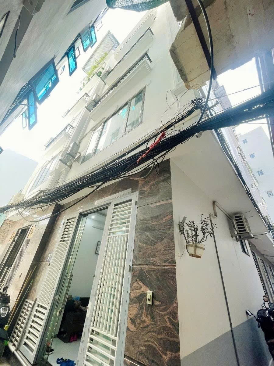 Nhà đất mặt phố, Tây Hồ, Hà Nội - 32m² giá 8.9 tỷ