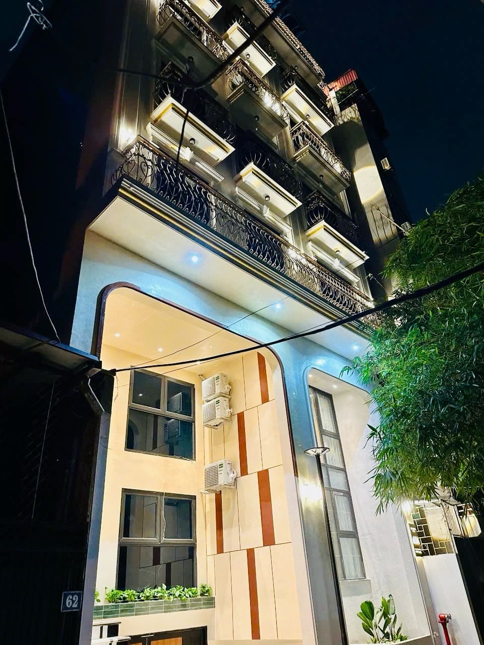Nhà đất mặt phố, Nam Từ Liêm, Hà Nội - 110m² giá 46 tỷ
