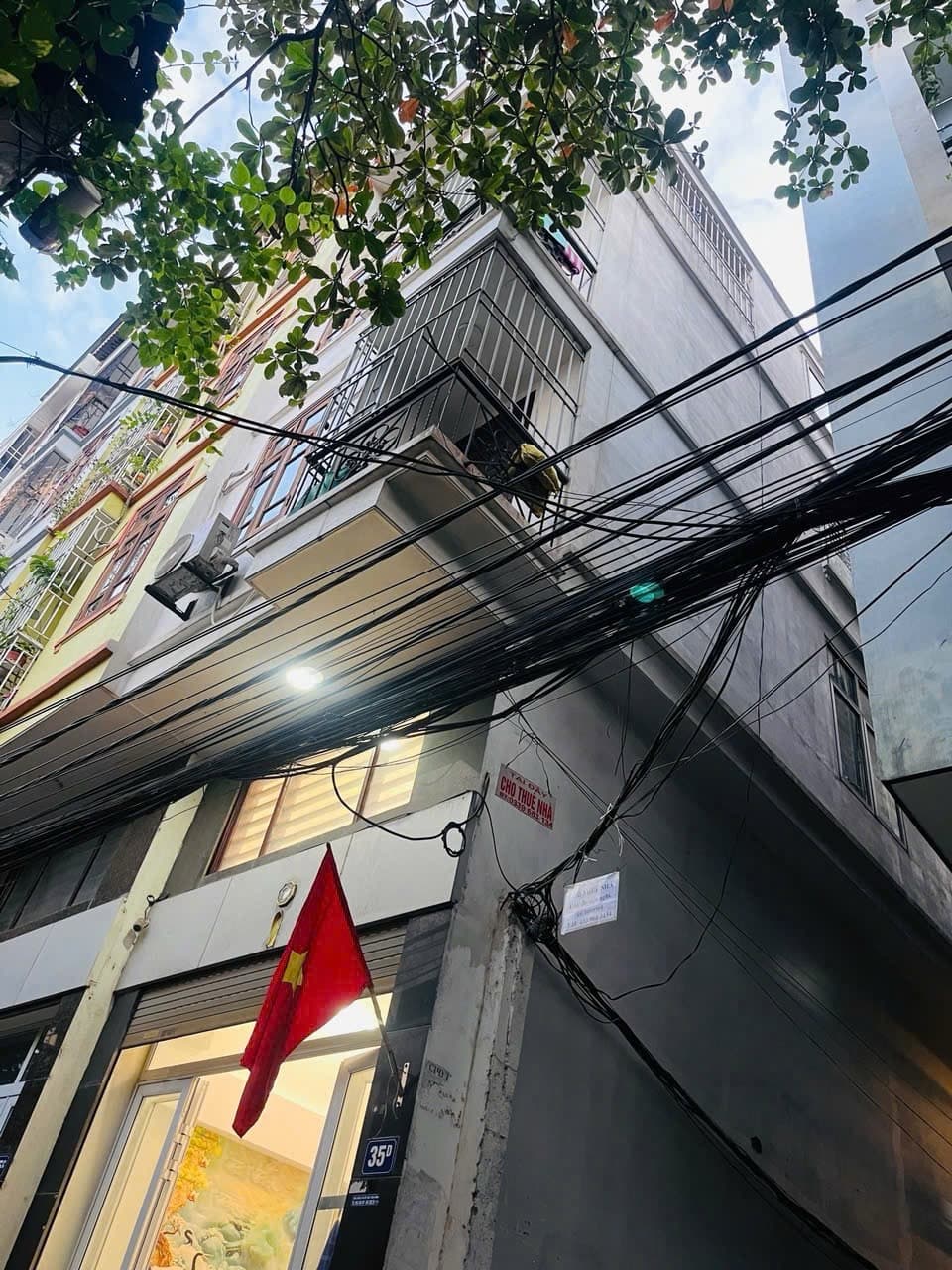Nhà đất mặt phố, Thanh Trì, Hà Nội - 38m² giá 9 tỷ