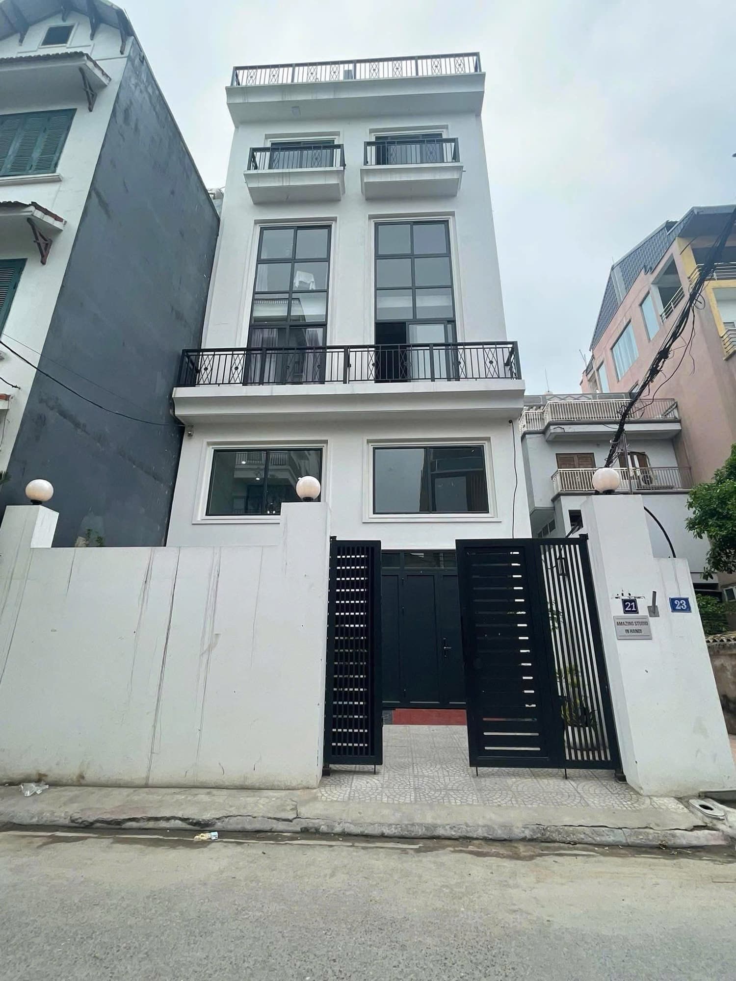 Nhà đất mặt phố, Long Biên, Hà Nội - 178m² giá 45 tỷ