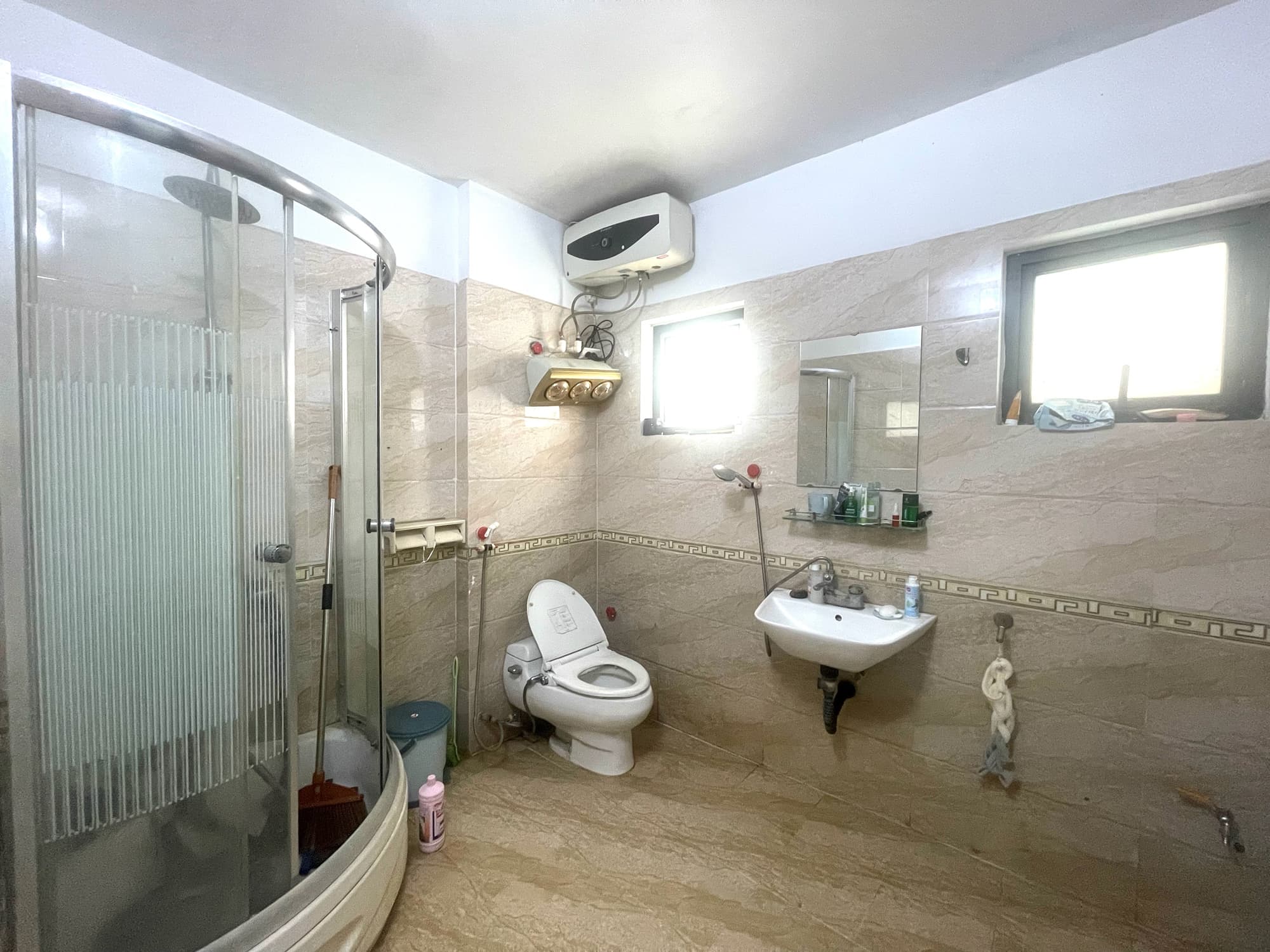Nhà đất mặt phố Hà Đông, Hà Nội - 79m² giá 25.5 tỷ