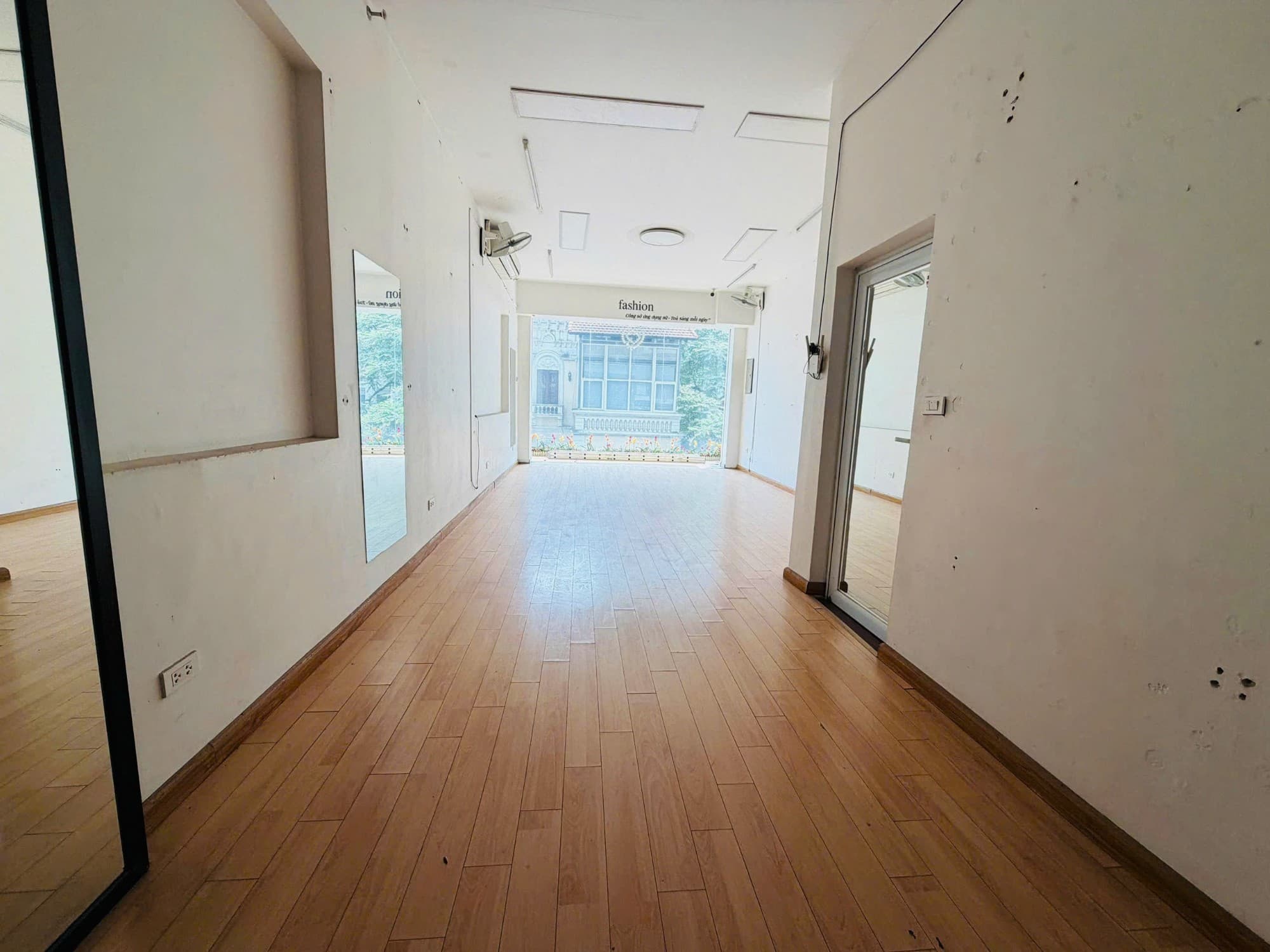 Nhà đất mặt phố, Ba Đình, Hà Nội - 72m² giá 53.5 tỷ