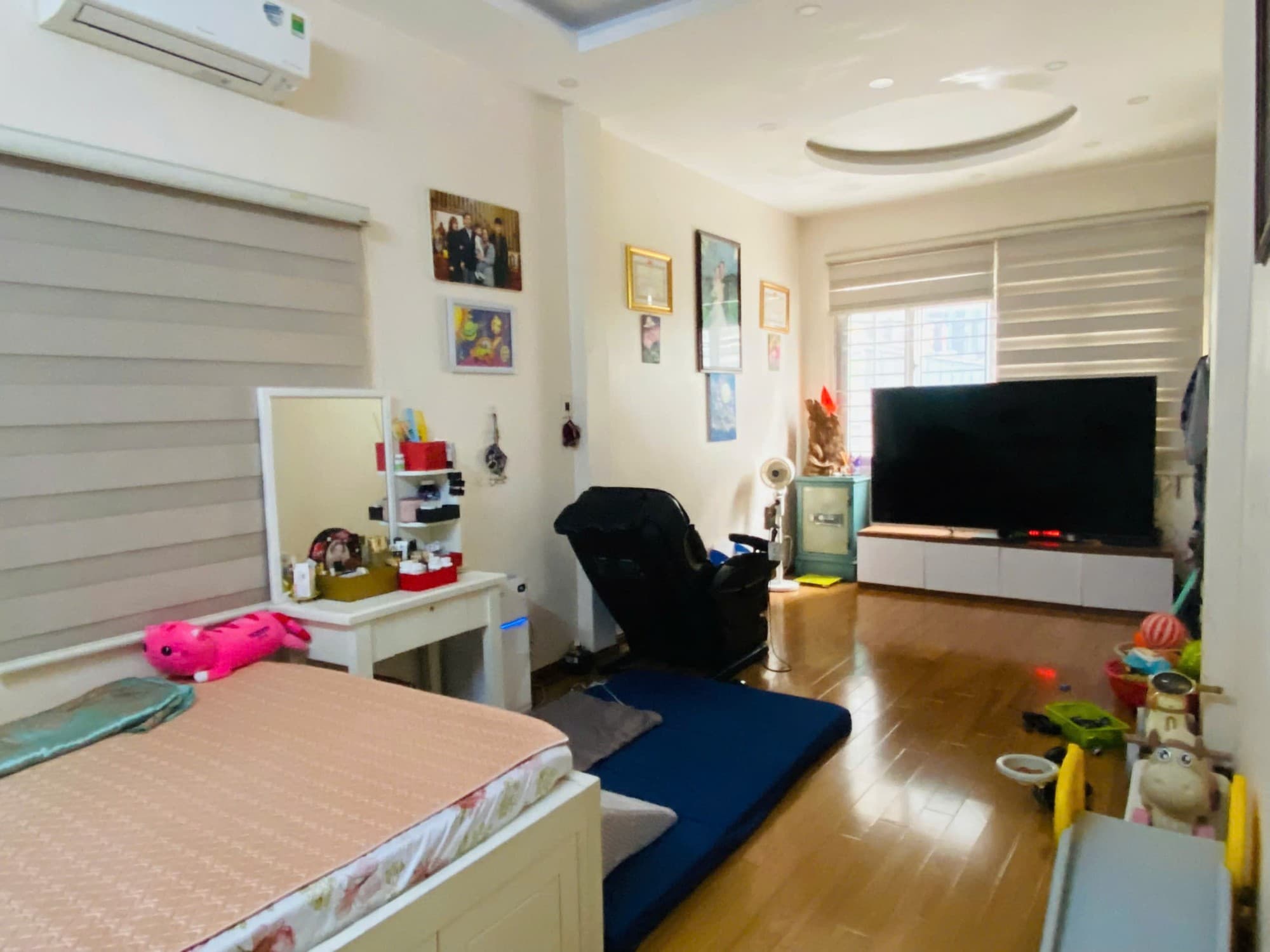 Nhà đất mặt phố, Cầu Giấy, Hà Nội - 109m² giá 73.5 tỷ