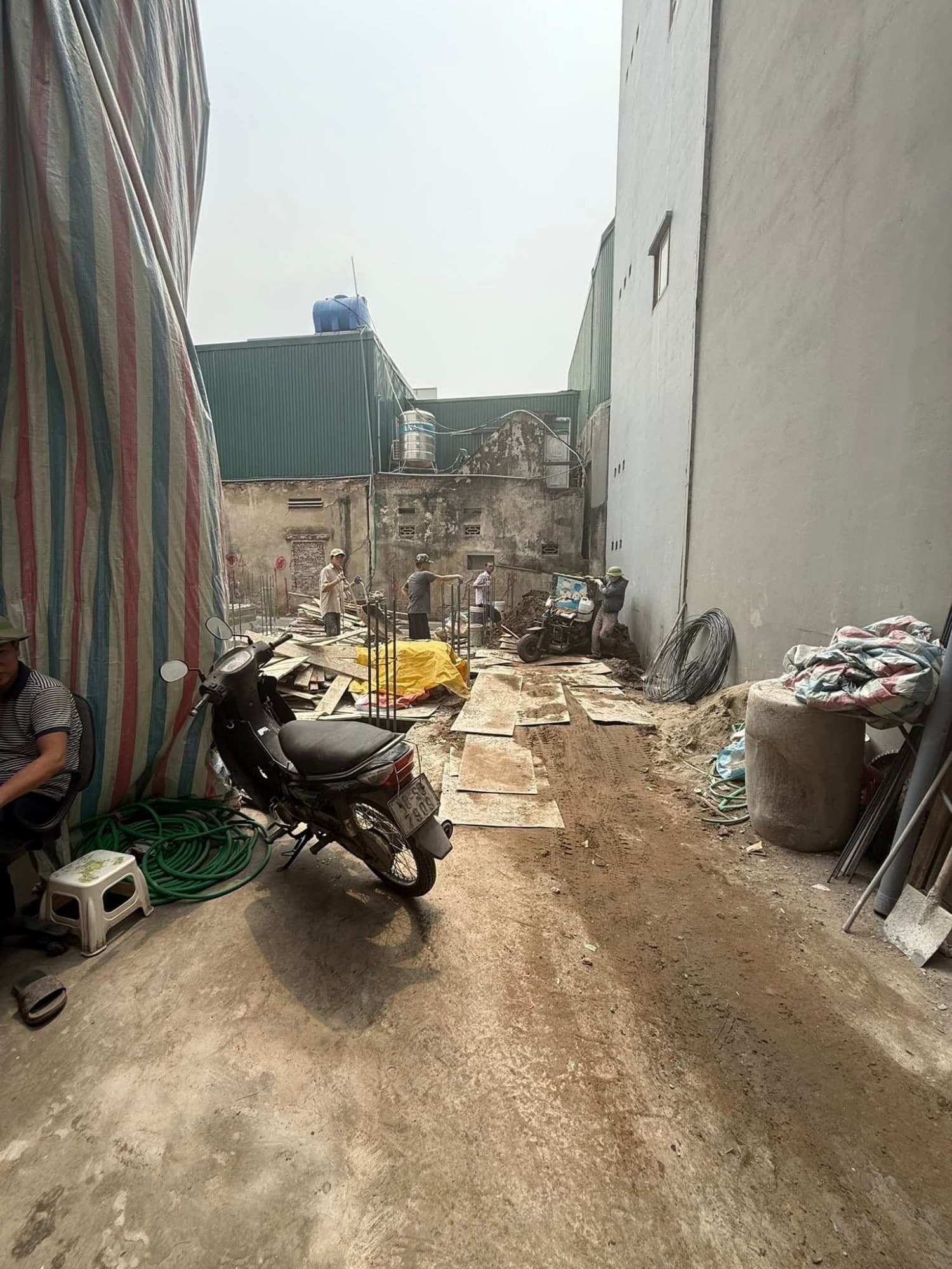 Nhà đất mặt phố, Hoàng Mai, Hà Nội - 48.6m² giá 16.8 tỷ