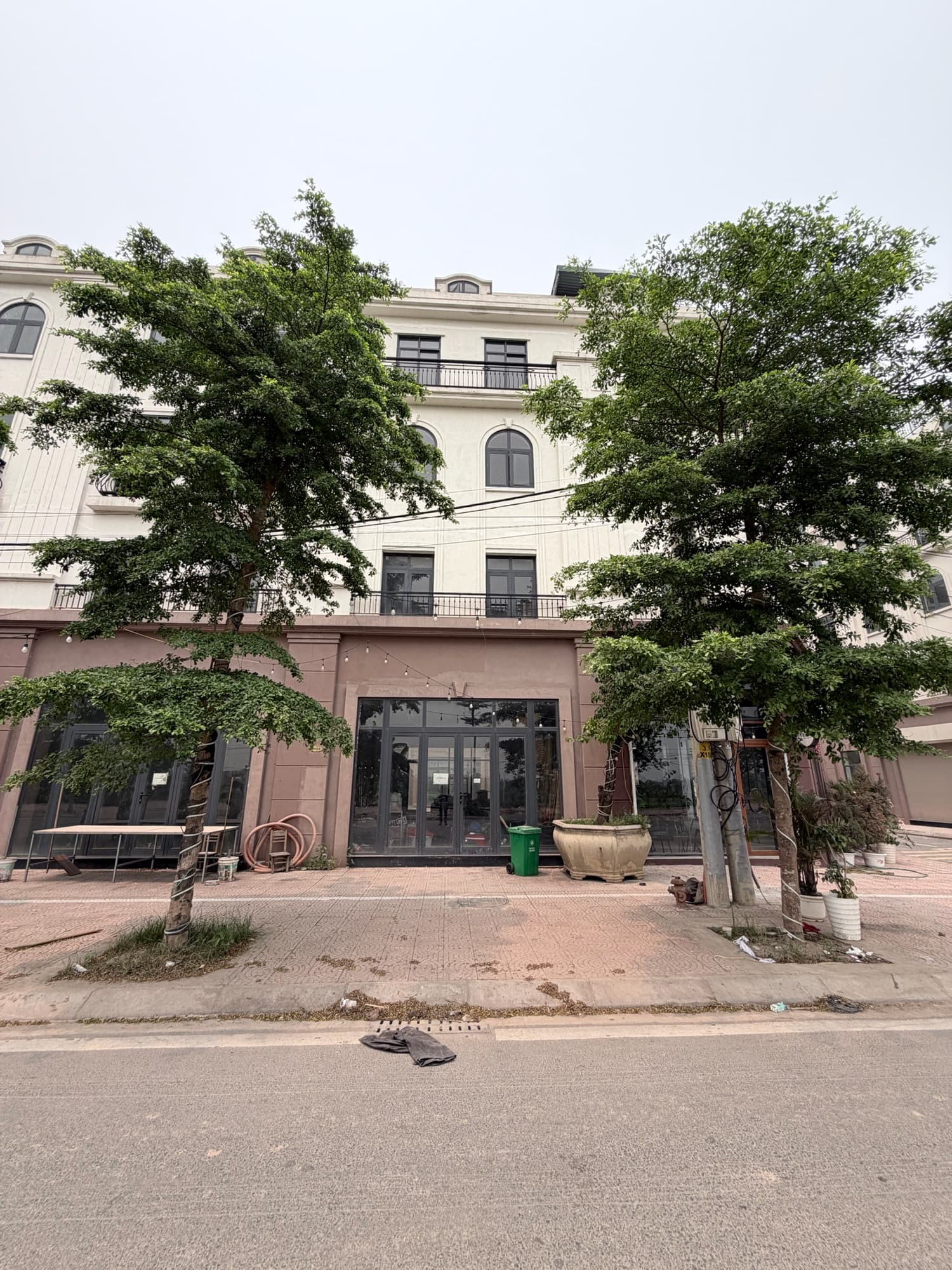 Nhà đất mặt phố Hoài Đức, Hà Nội - 93m² giá 23 tỷ